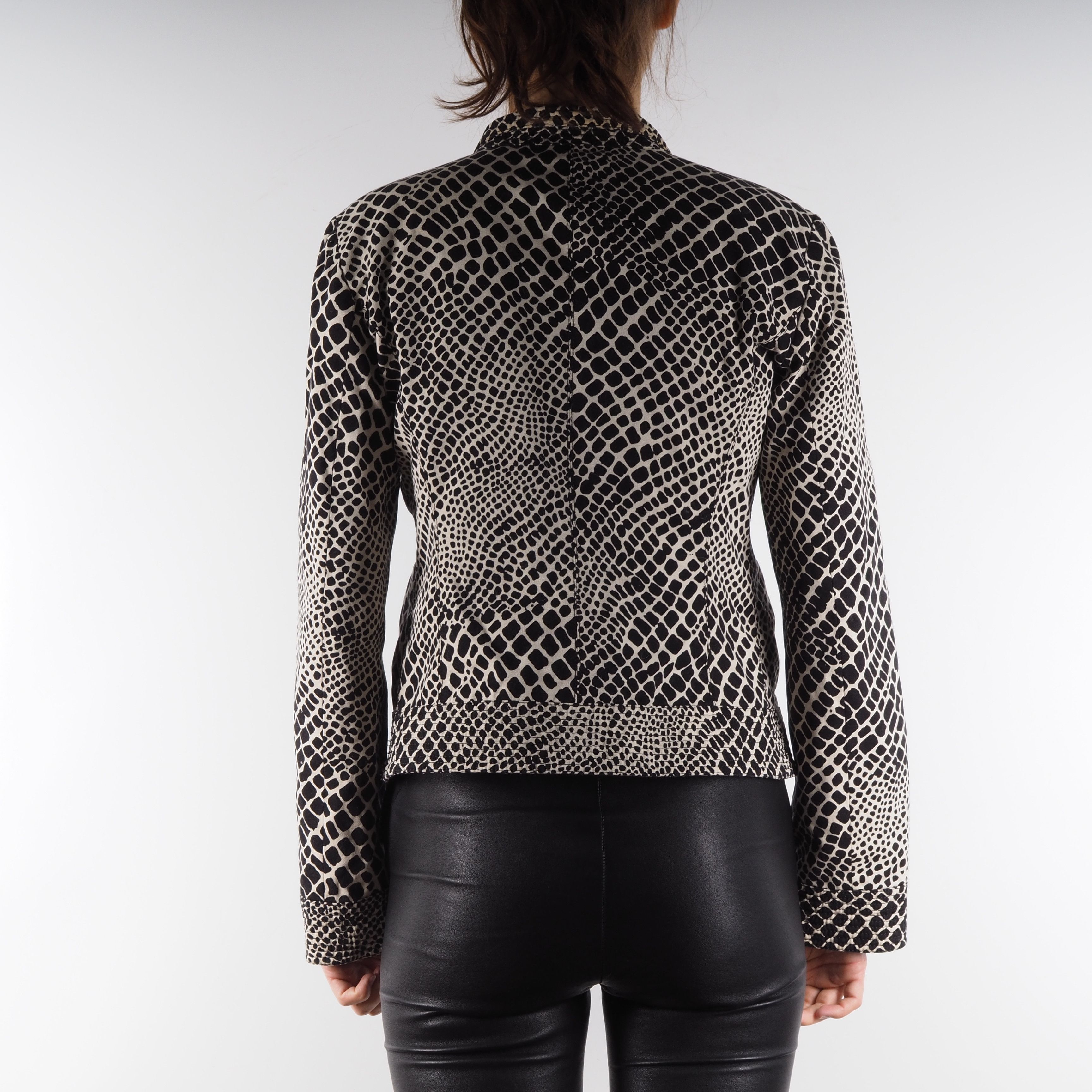 Armani Collezioni Armani Collezioni Animal Print Snap Jacket Blazer Size M / US 6-8 / IT 42-44 - 12 Thumbnail