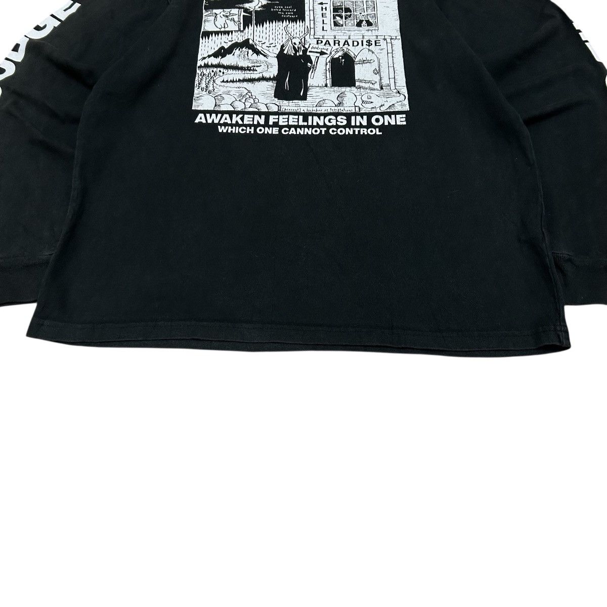 Japanese Brand Vintage Japanese Azul by Moussy Graphic Tshirt Size US M / EU 48-50 / 2 - 4 Thumbnail