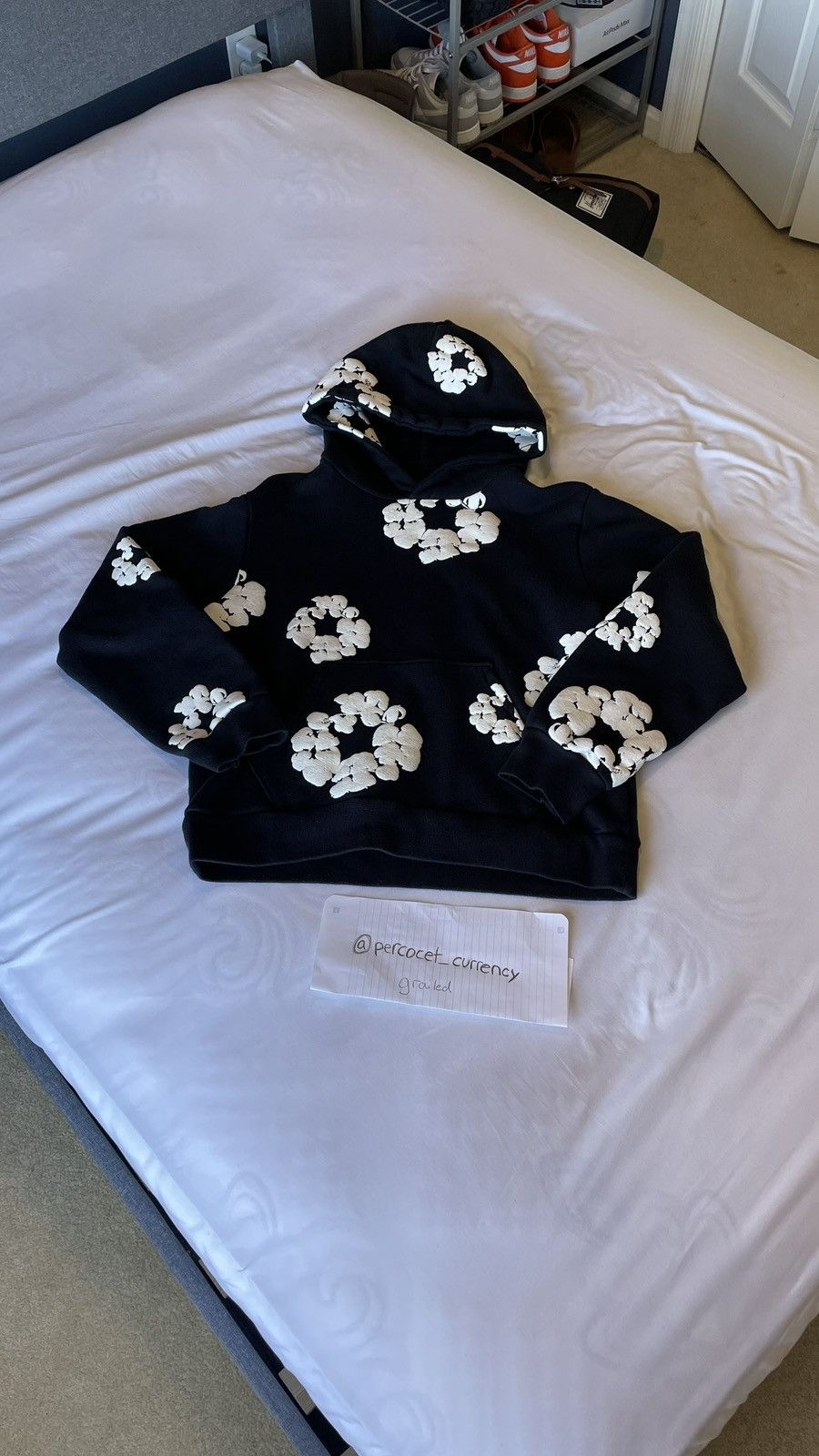 DENIM TEARS DENIM TEARS The Cotton Wreath Sweatshirt Black Size US S / EU 44-46 / 1 - 1 Thumbnail