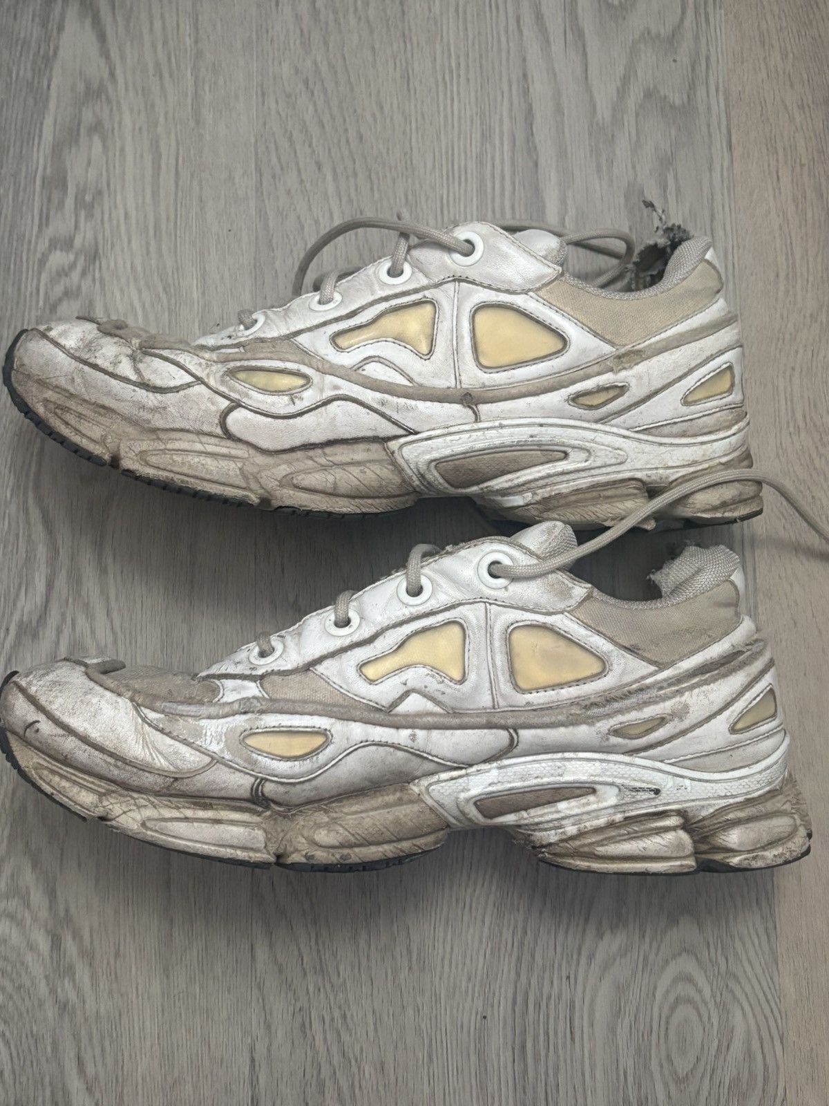 Raf Simons Raf Simons Ozweego 2 Cream Size US 13 / EU 46 - 1 Thumbnail