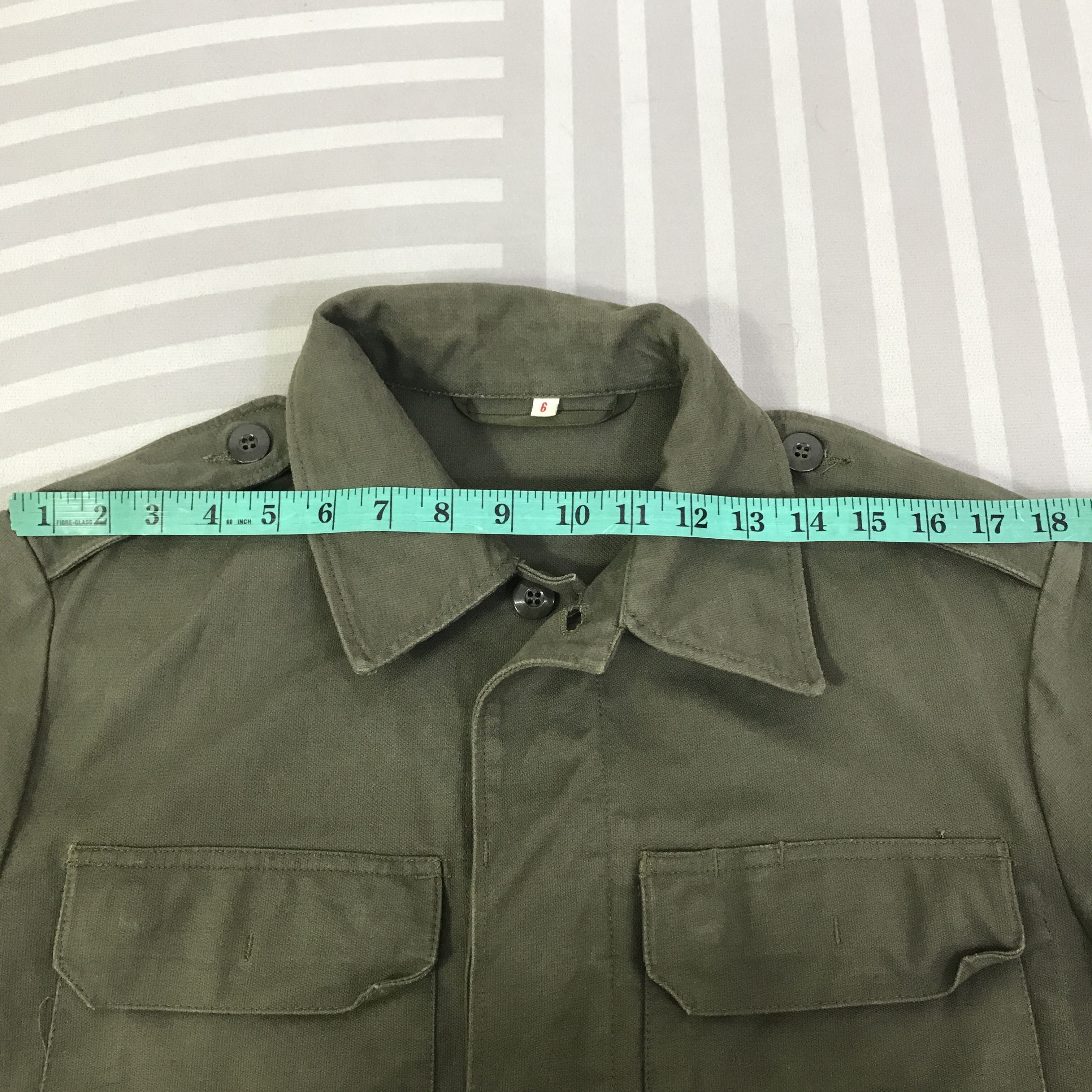 Vintage Vintage Army button Jacket K114B19 Size US L / EU 52-54 / 3 - 6 Thumbnail