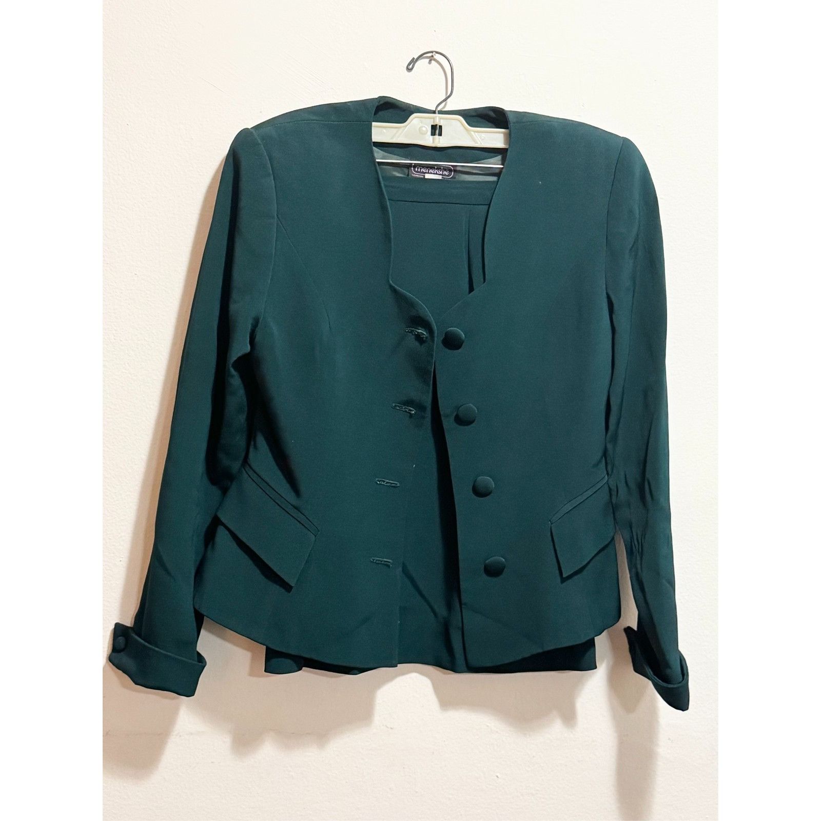 Other Menekshe custom couture green blazer jacket & pencil skirt s Size ONE SIZE - 6 Thumbnail