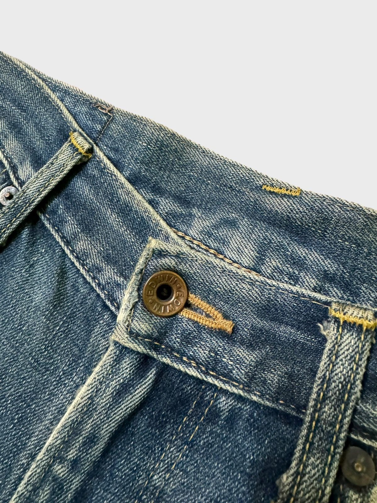 Edwin Vintage Edwin 505 Mud Wash Distressed Selvedge Jeans Size US 31 - 8 Thumbnail