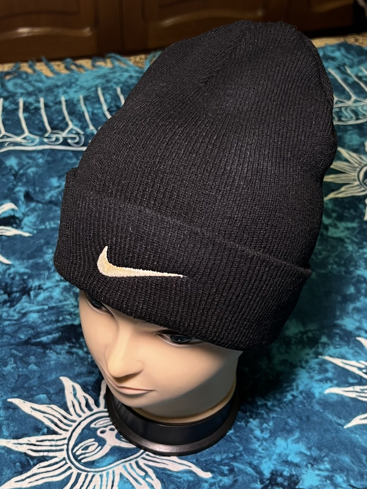 Nike Vintage Streetwear Nike Beanie Hat Big Logo Size ONE SIZE - 9 Thumbnail