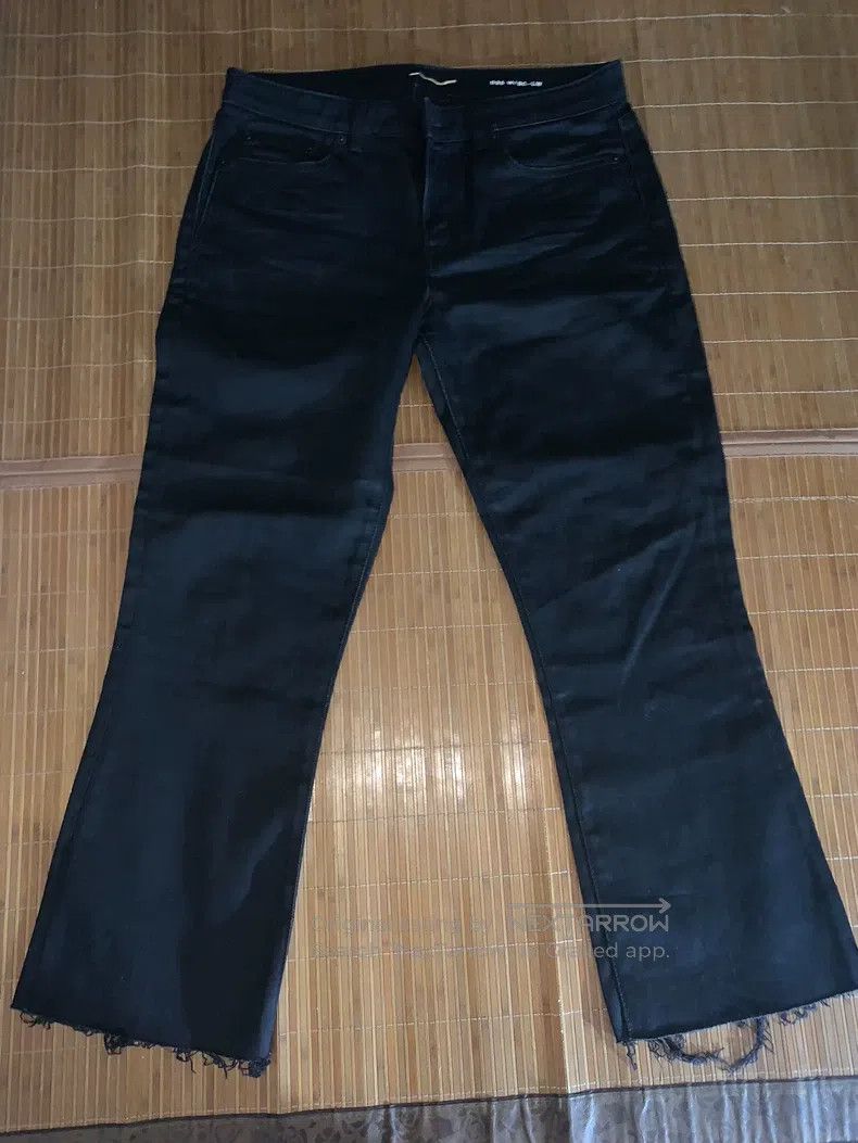 Saint Laurent Paris Saint Laurent Paris Wash bell-bottom pants size 30 i Size US 30 / EU 46 - 1 Thumbnail