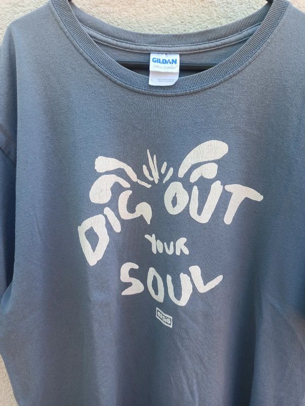 Band Tees 2008 oasis dig out your soul tee size large Size US L / EU 52-54 / 3 - 2 Thumbnail
