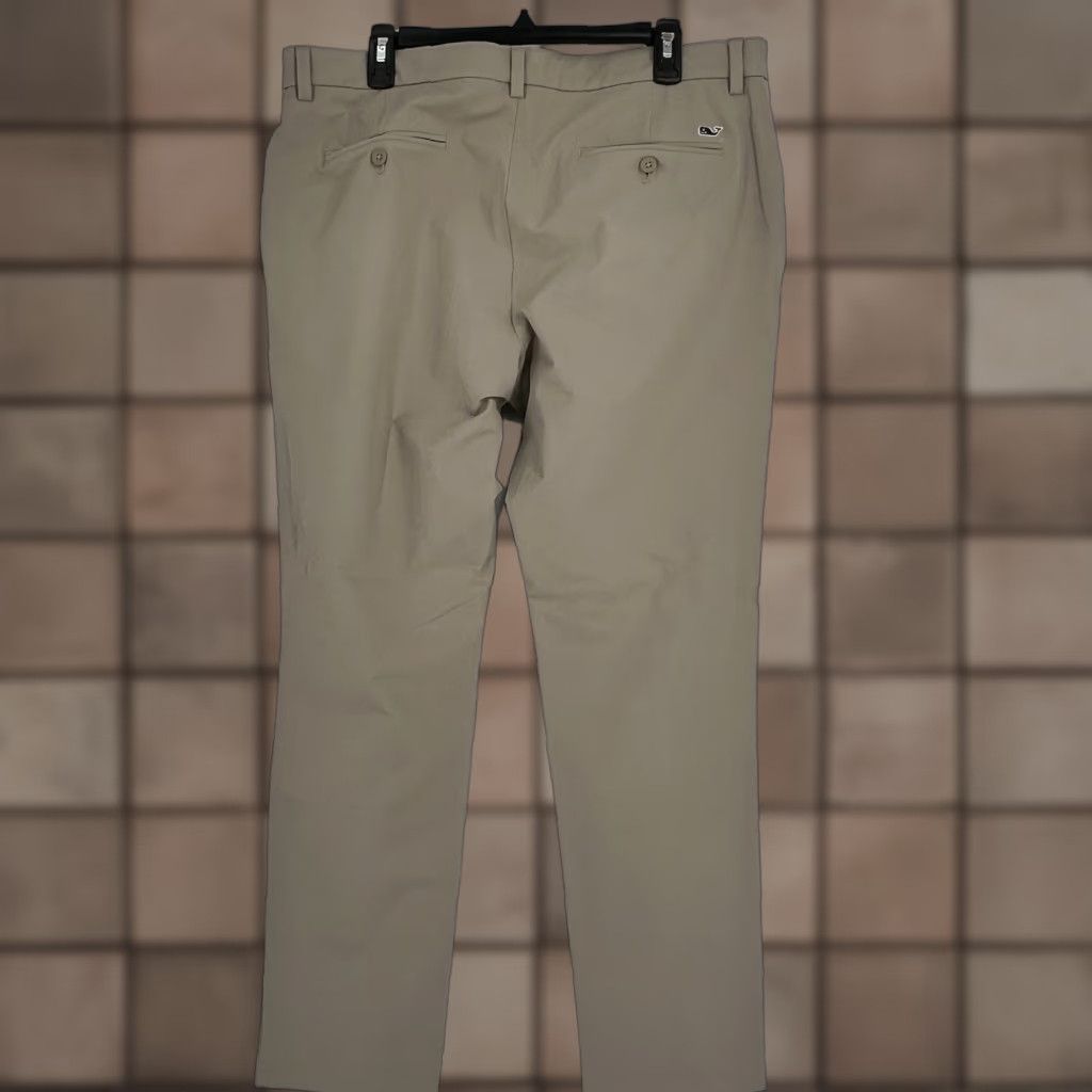 Vineyard Vines Vineyard Vines Pants Men Size 36x32 Golf Performance Stretch Chino Beige Flat Front Straight Leg Logo Accents Size US 36 / EU 52 - 1 Thumbnail