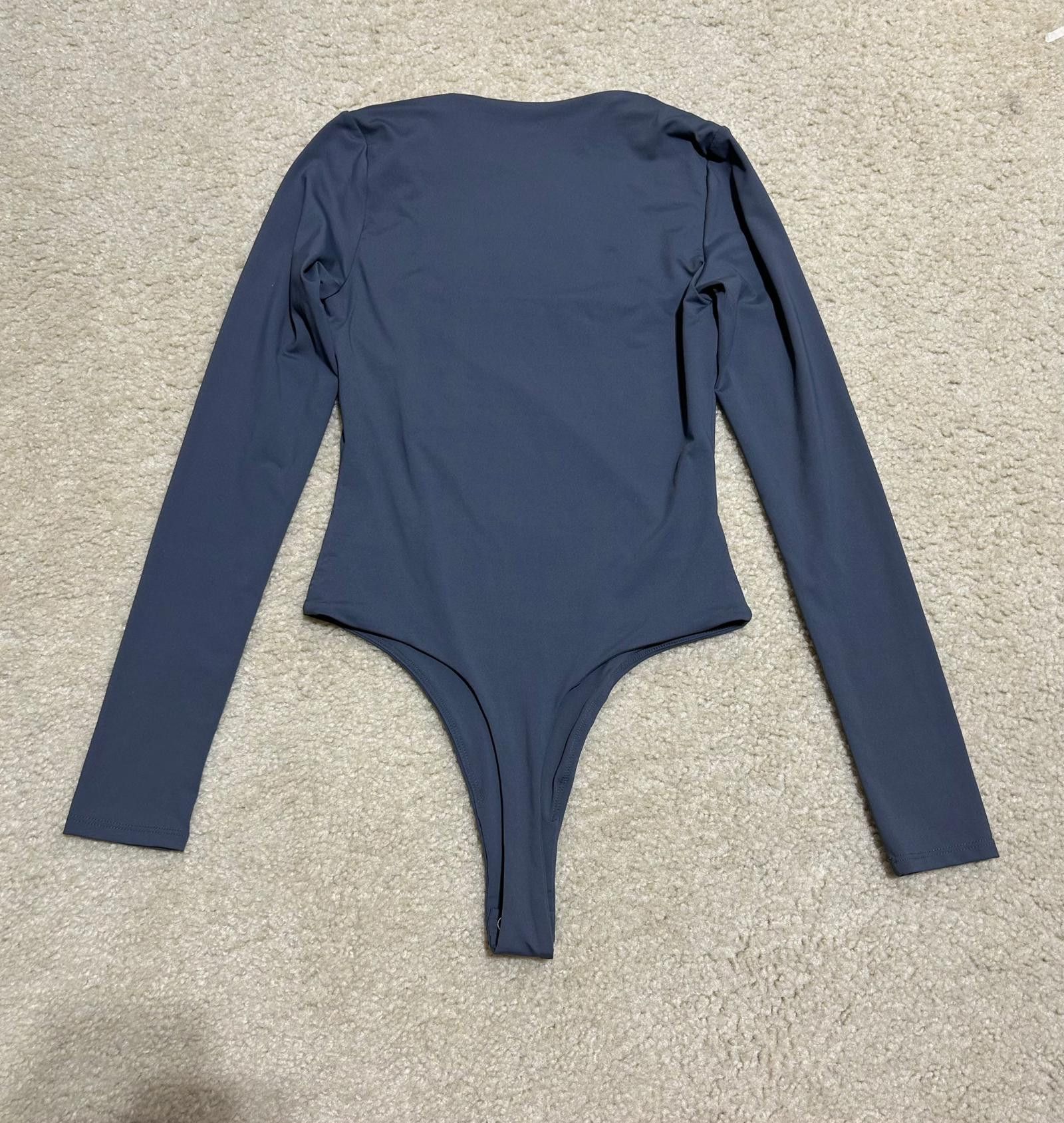 Designer Qinsen Long-Sleeve Square Neck Bodysuit, S, Charcoal Gray Size S / US 4 / IT 40 - 3 Thumbnail