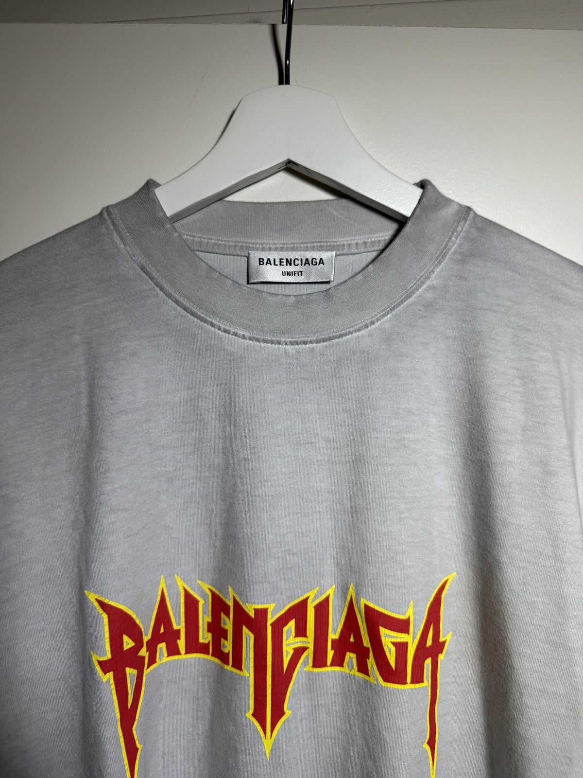 Balenciaga Balenciaga Metal Vintage Oversized T Shirt 4 Size US XL / EU 56 / 4 - 9 Thumbnail