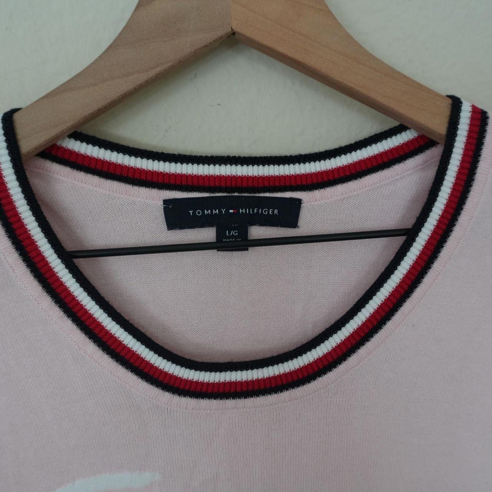 Tommy Hilfiger Tommy Hilfiger Sweater Women's L Pink Pullover Long Sleeve Size L / US 10 / IT 46 - 3 Thumbnail