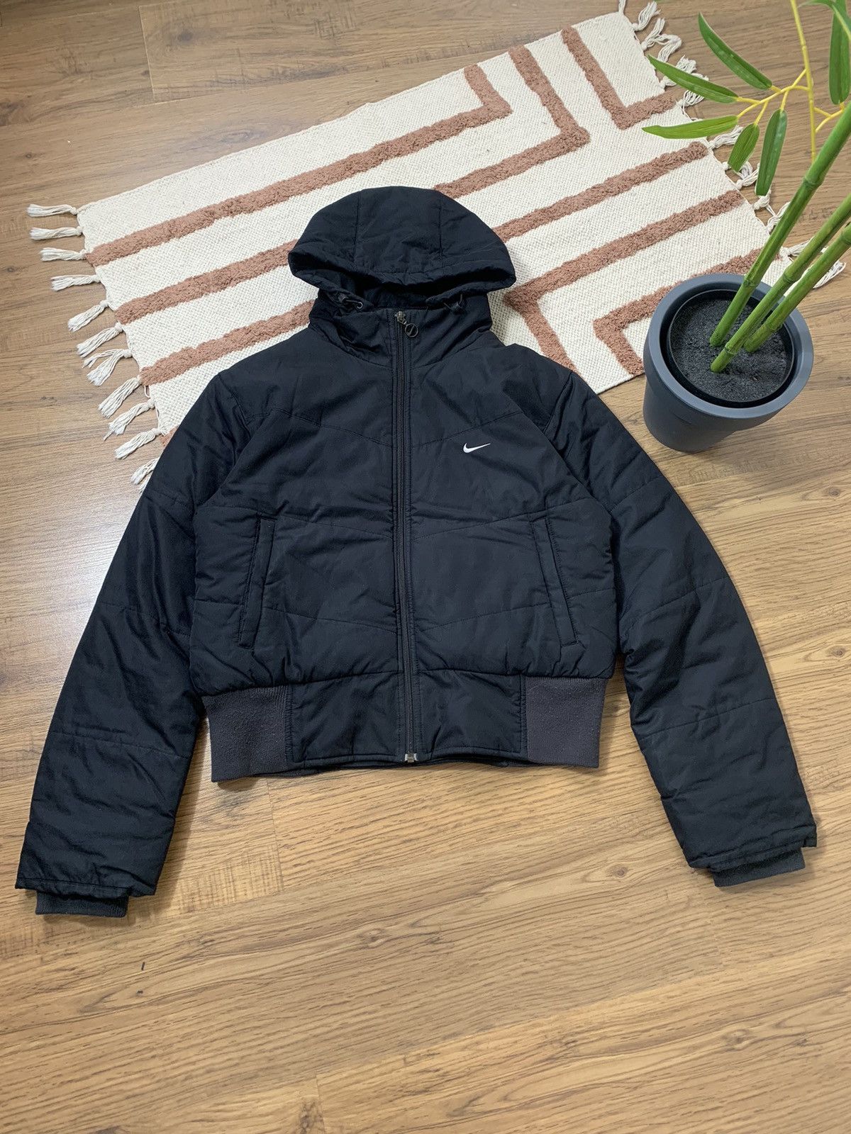 Nike VINTAGE NIKE 2000s CROPPED DOWN PUFFER JACKET Size XL / US 12-14 / IT 48-50 - 5 Thumbnail
