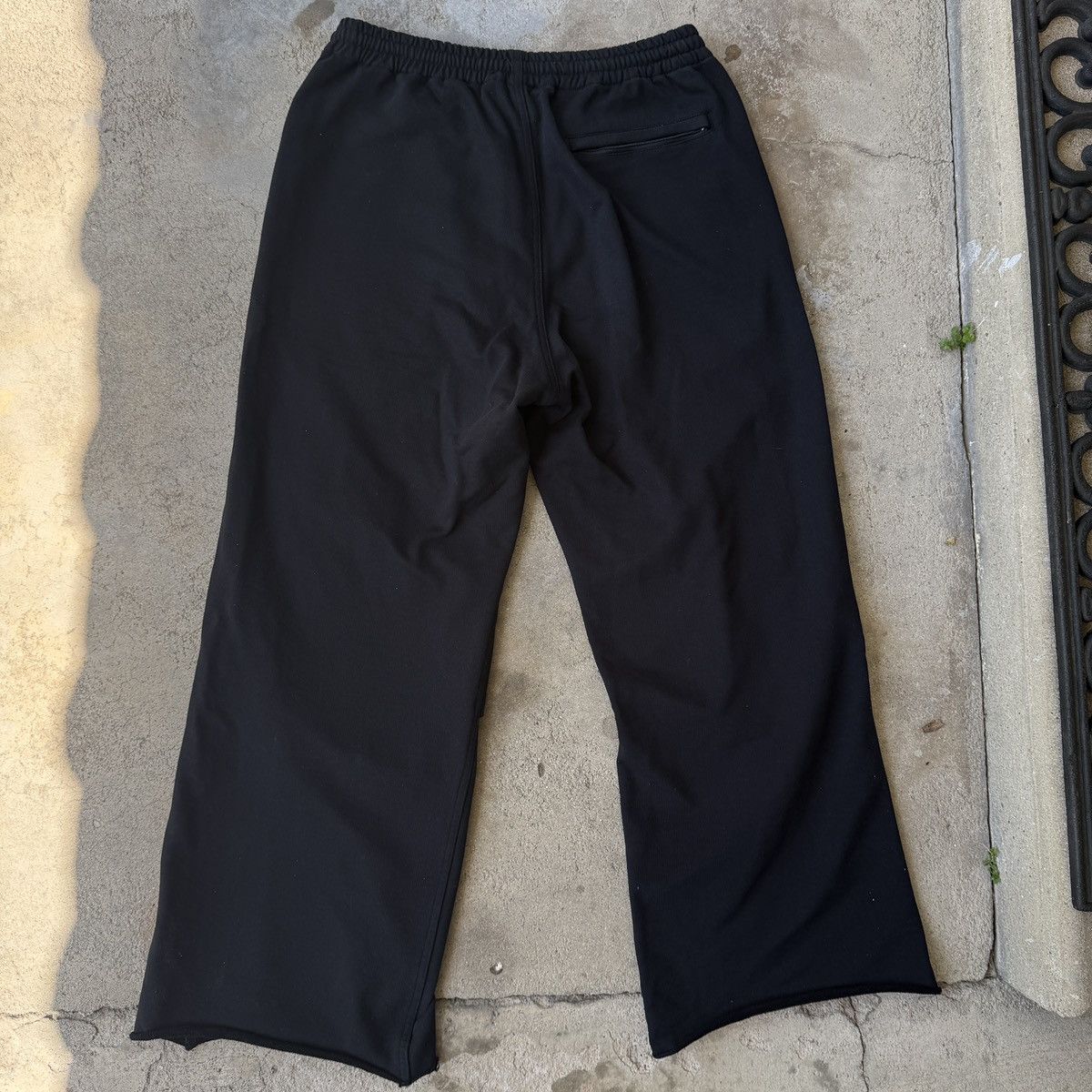 Vuja De VUJA DÉ HEAVYWEIGHT DARTED SWEATPANTS Size US 32 / EU 48 - 7 Thumbnail