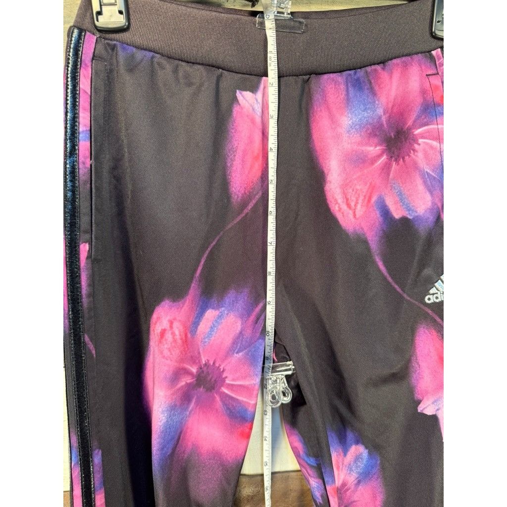 Adidas Girl's ADIDAS Logo Black Pink Floral Pants LARGE (14) Gently Size 36" / US 14 / IT 50 - 7 Thumbnail