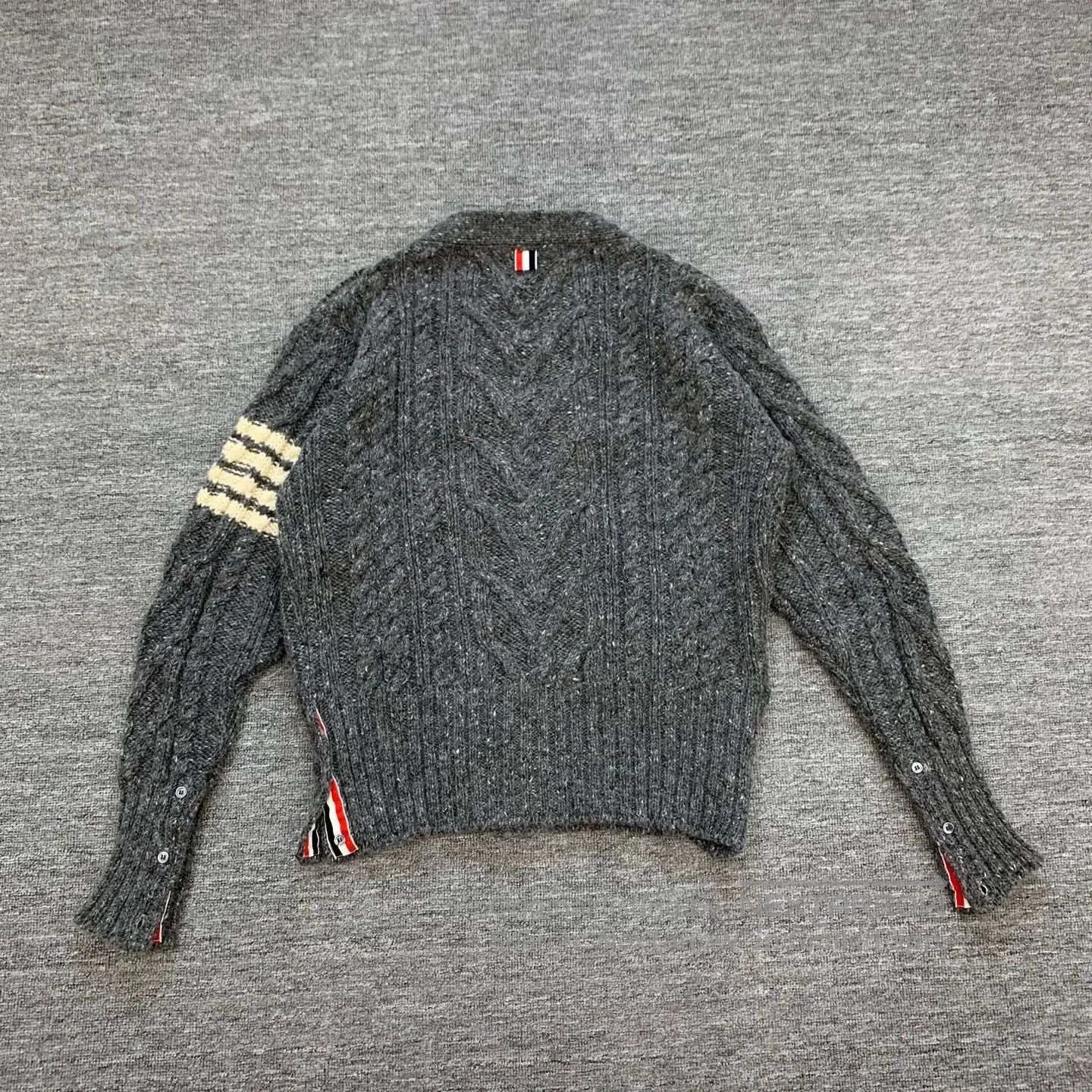 Thom Browne Thom Browne Grey Wool Knit Cardigan. Size US S / EU 44-46 / 1 - 2 Thumbnail