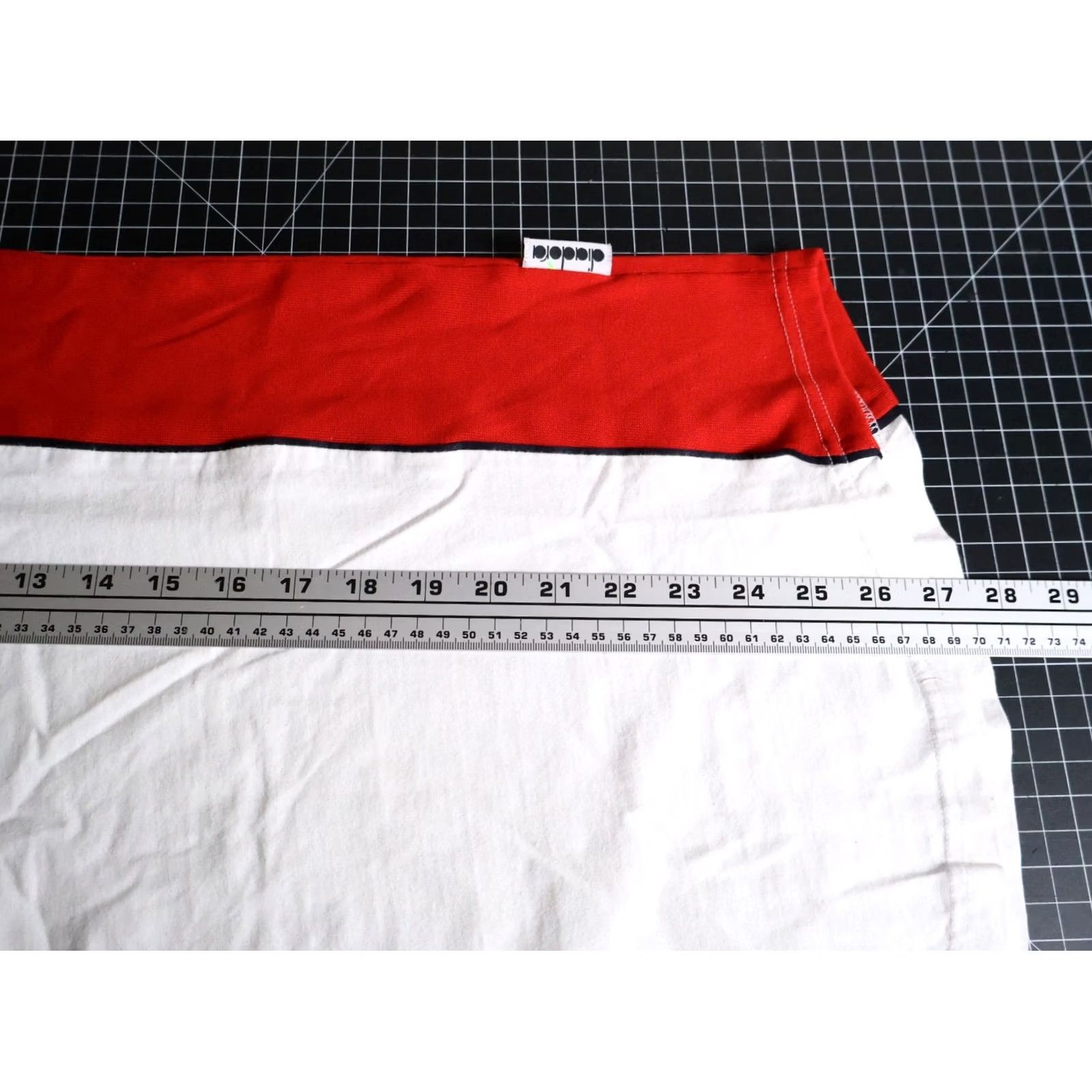 Diadora Diadora T-Shirt Men's Medium White Red Logo Embroidered Retro Soccer Cotton Size US M / EU 48-50 / 2 - 6 Thumbnail