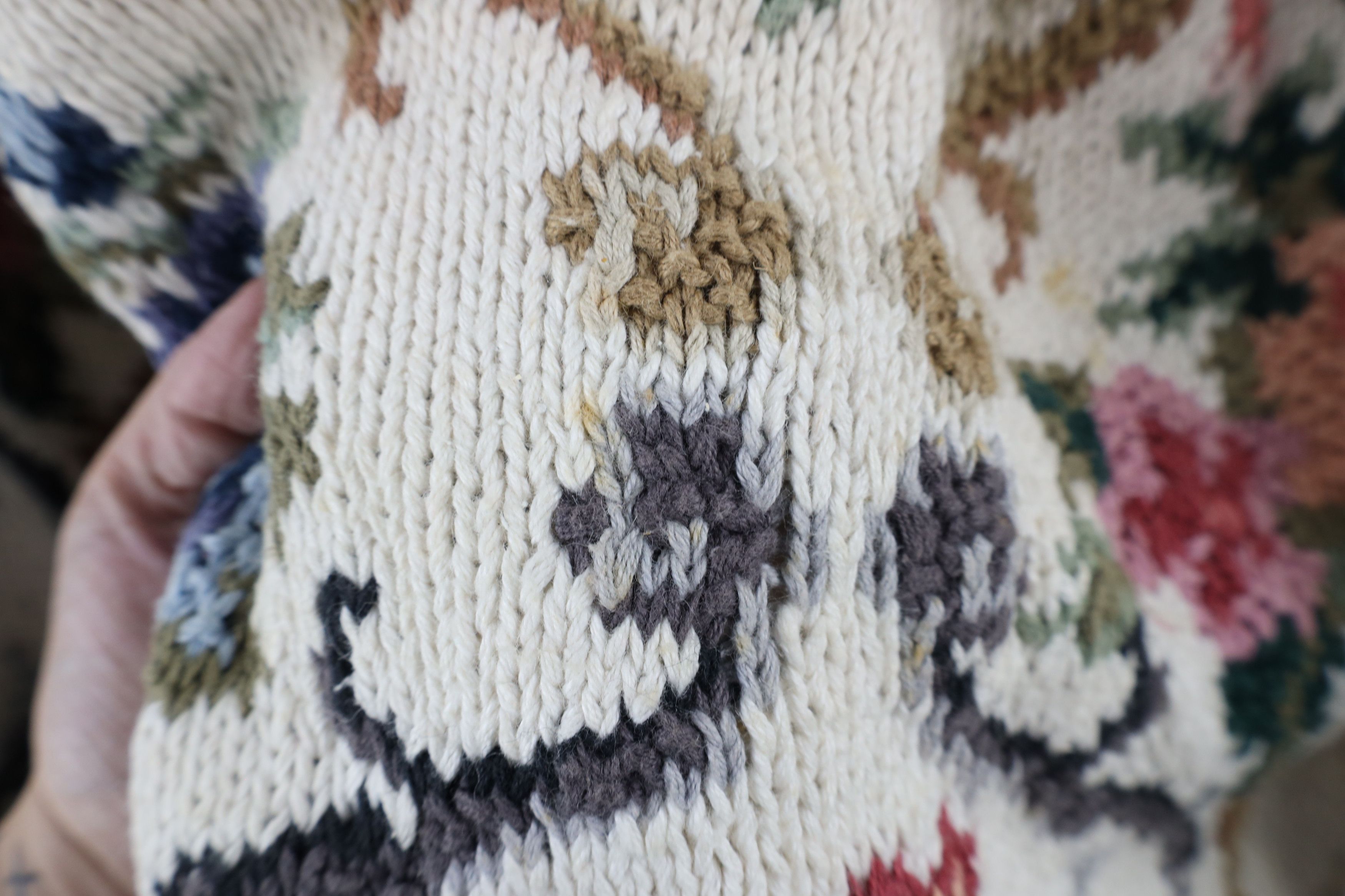 Vintage Vintage 90s Country Primitive Knit Flower Floral Sweater Size M / US 6-8 / IT 42-44 - 7 Thumbnail
