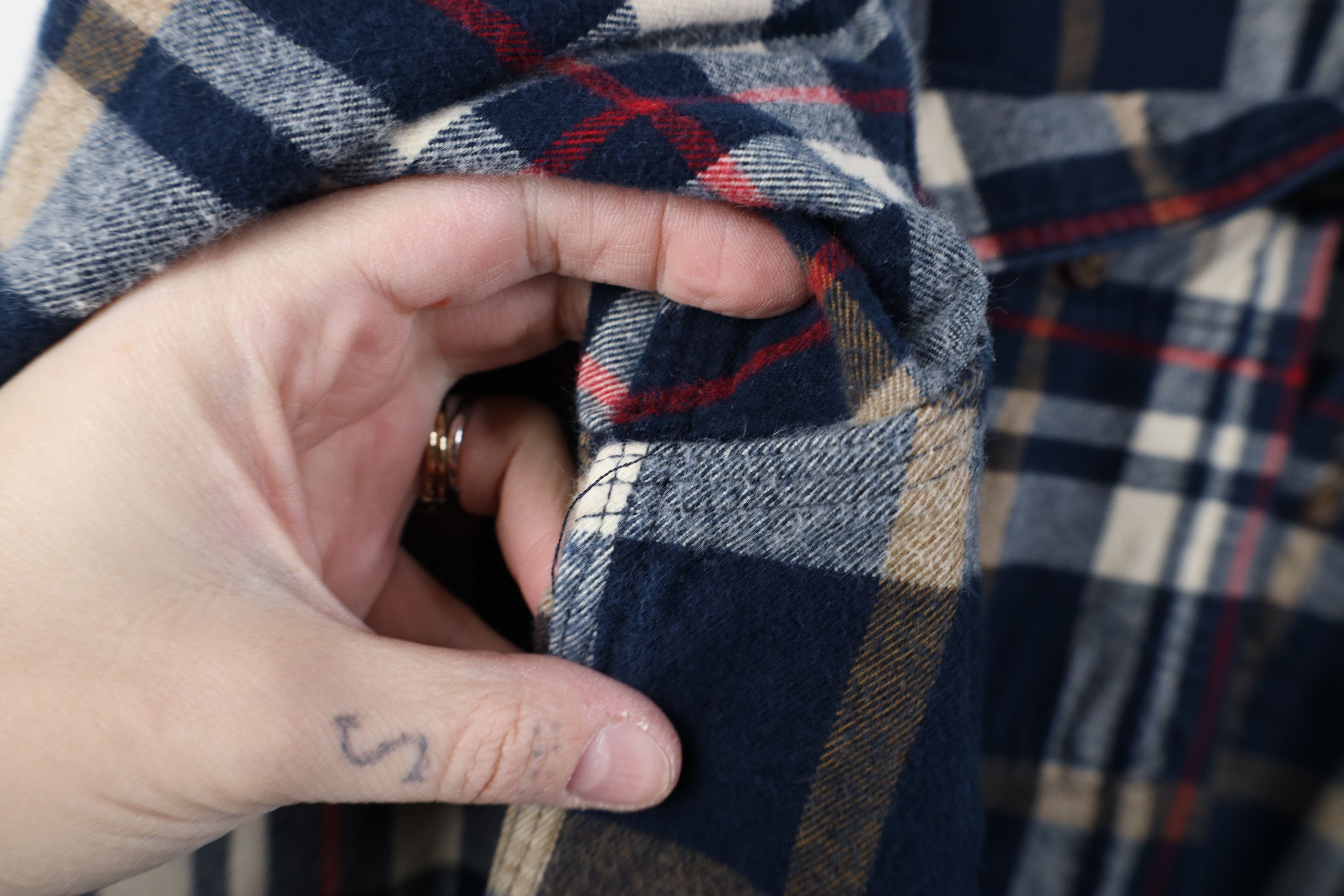 Carhartt Vintage Y2K Carhartt Flannel Collared Button Shirt Size US XL / EU 56 / 4 - 7 Thumbnail