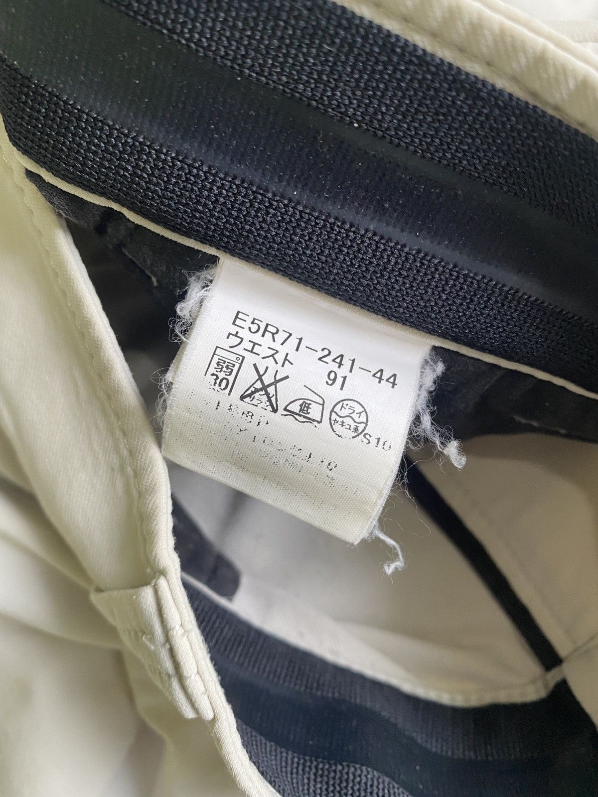 Burberry Burberry Golf Cargo Nylon Pants Size US 37 - 9 Thumbnail