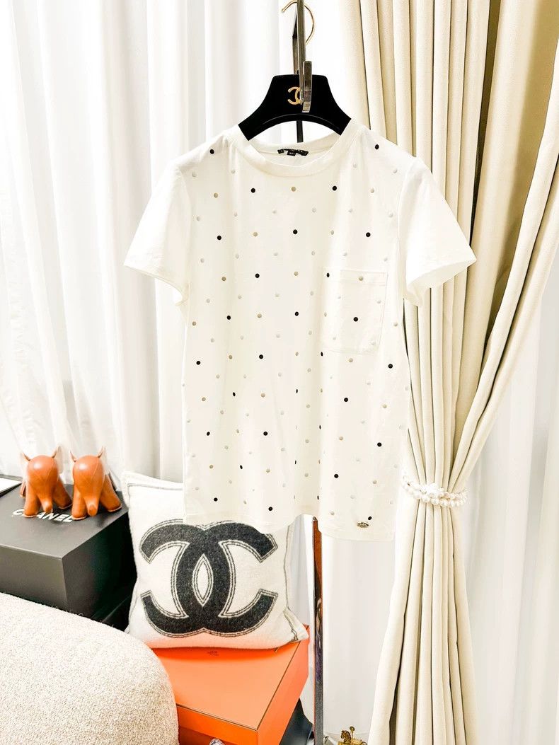 Chanel Chanel White beaded short-sleeved T-shirt Size XXS / US 00 / IT 34 - 1 Thumbnail