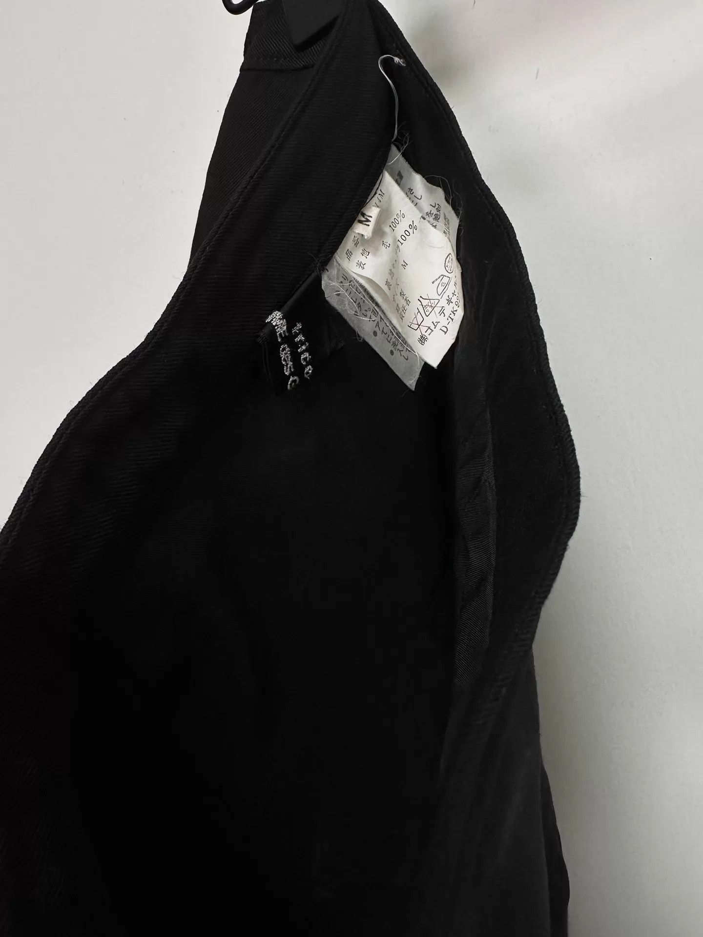 Comme des Garcons Comme des Garcons 1980s Black Pleated Mini Skirt Size 27" / US 4 / IT 40 - 5 Thumbnail