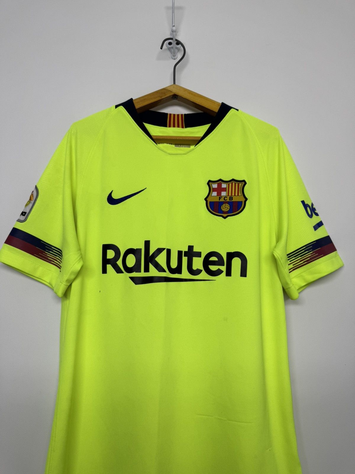 Nike Vintage FC Barcelona 2018/19 Nike Soccer Jersey Blokcore Size US S / EU 44-46 / 1 - 2 Thumbnail