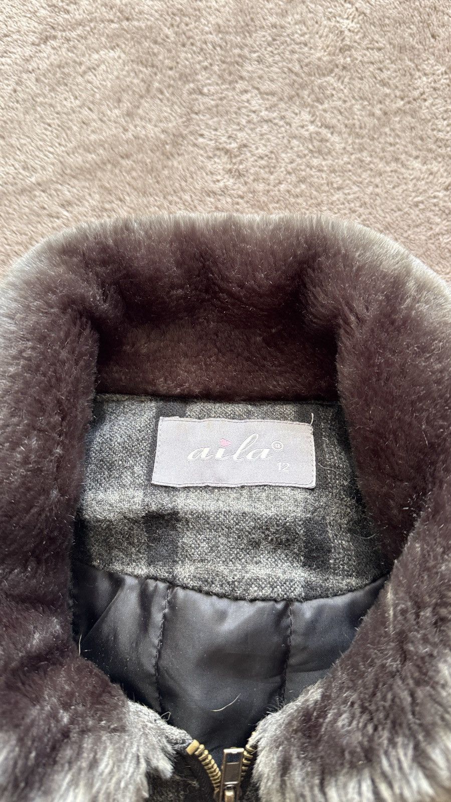 Japanese Brand Y2K Faux Fur Cropped Vest ifsixwasnine LGB goa styled Size US M / EU 48-50 / 2 - 3 Thumbnail
