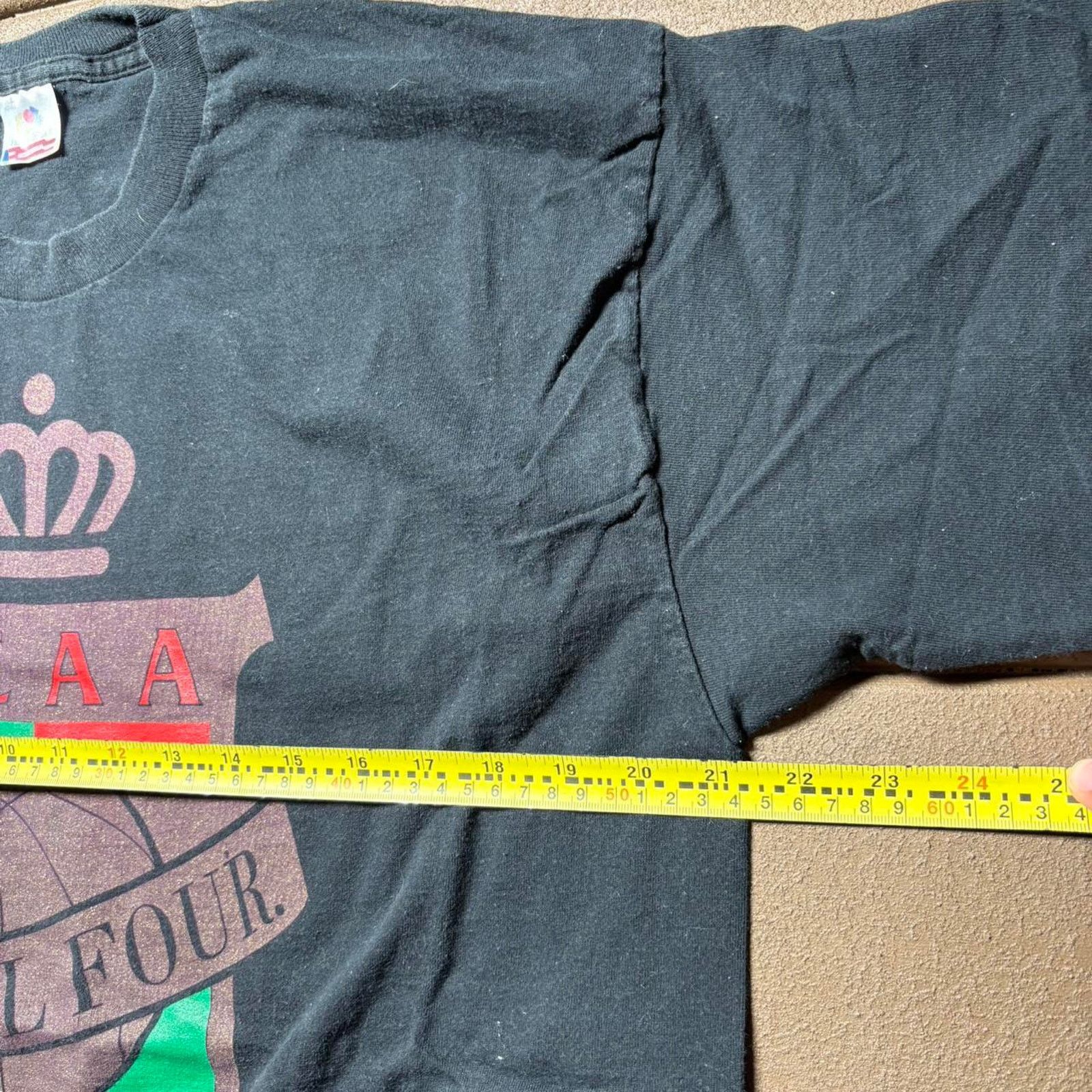 Fruit Of The Loom Vintage 1994 NCAA Final Four Charlotte T Shirt Size US XL / EU 56 / 4 - 6 Thumbnail
