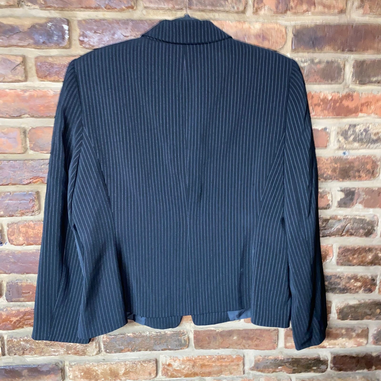 Other Tahari Arthur S Levine Black Pin Stripe Blazer Jacket 14P Size XL / US 12-14 / IT 48-50 - 6 Thumbnail