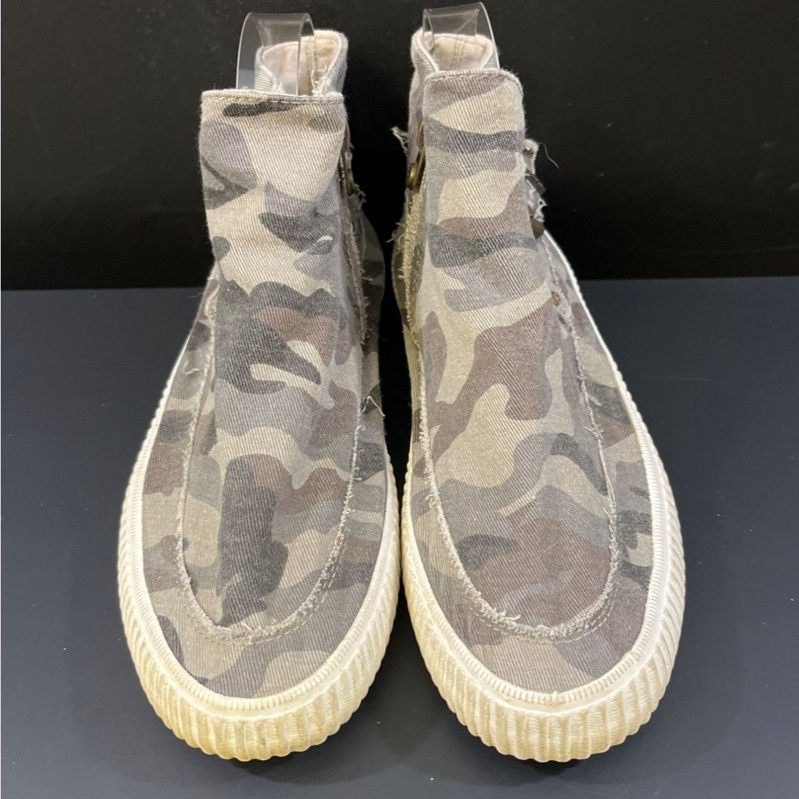 Other Blowfish Malibu Women's Grey Camo Shoes/Sneakers Sz 8M SKU 5 Size US 8 / IT 38 - 4 Thumbnail