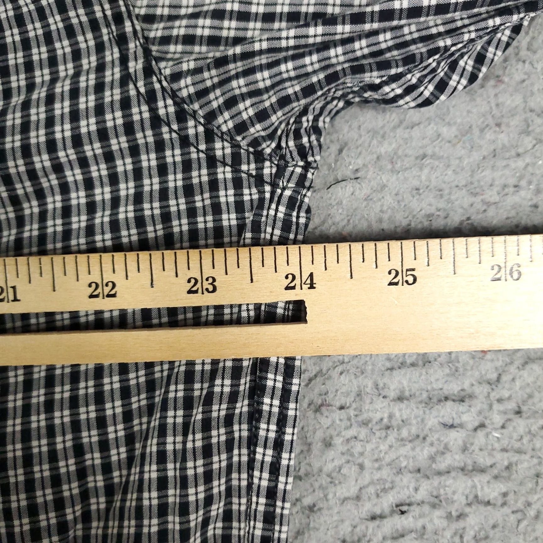 Tommy Hilfiger Tommy Hilfiger Shirt Mens Medium Gray Plaid Button-Up Long Sleeve Casual Business Formal Workwear Vintage No Size US M / EU 48-50 / 2 - 6 Thumbnail