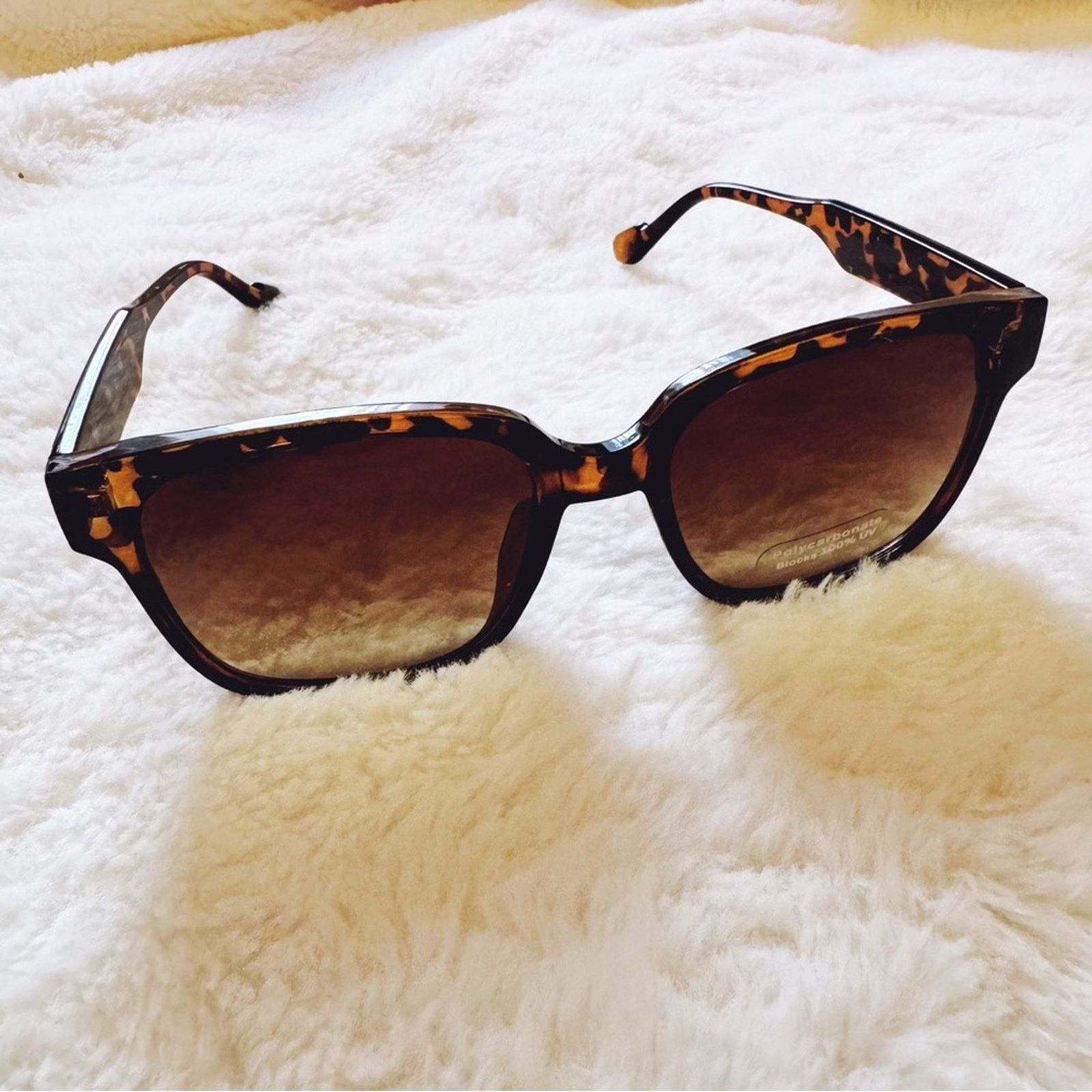 Other Oliver Tortoise Brown Oversized Chic Sunglasses Size ONE SIZE - 5 Thumbnail