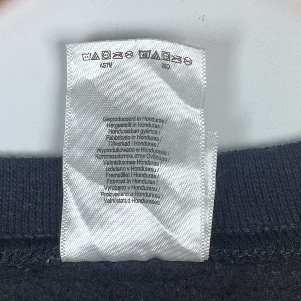 Gildan Sassy 85 Classy Spellout Logo Sweatshirt Crewneck Pullover Size US L / EU 52-54 / 3 - 6 Thumbnail