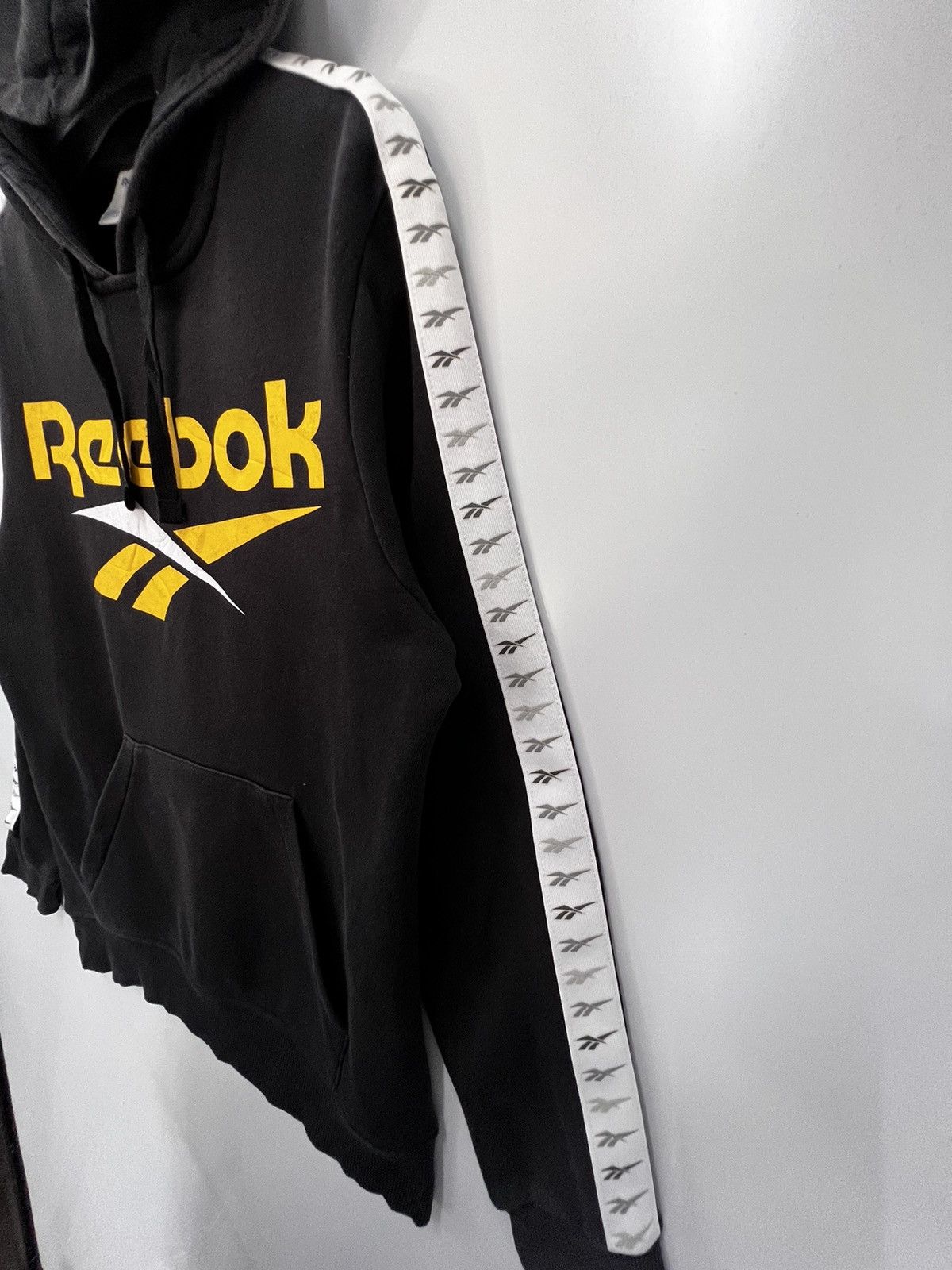 Reebok 🔥 Vintage side tape REEBOK CLASSIC hoodie - M Size US S / EU 44-46 / 1 - 6 Thumbnail