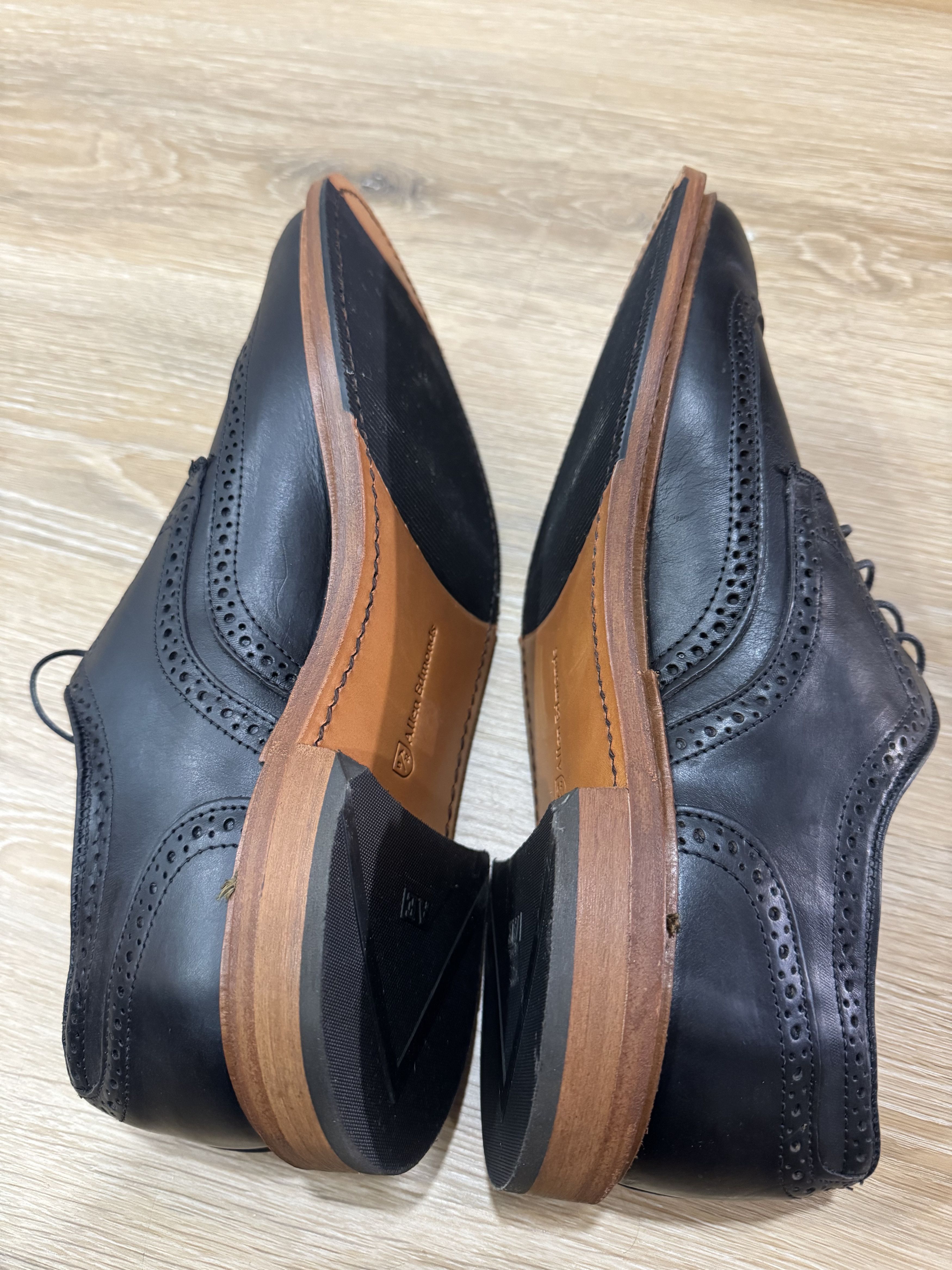 Allen Edmonds Allen Edmonds Alumnus Size US 10.5 / EU 43-44 - 3 Thumbnail
