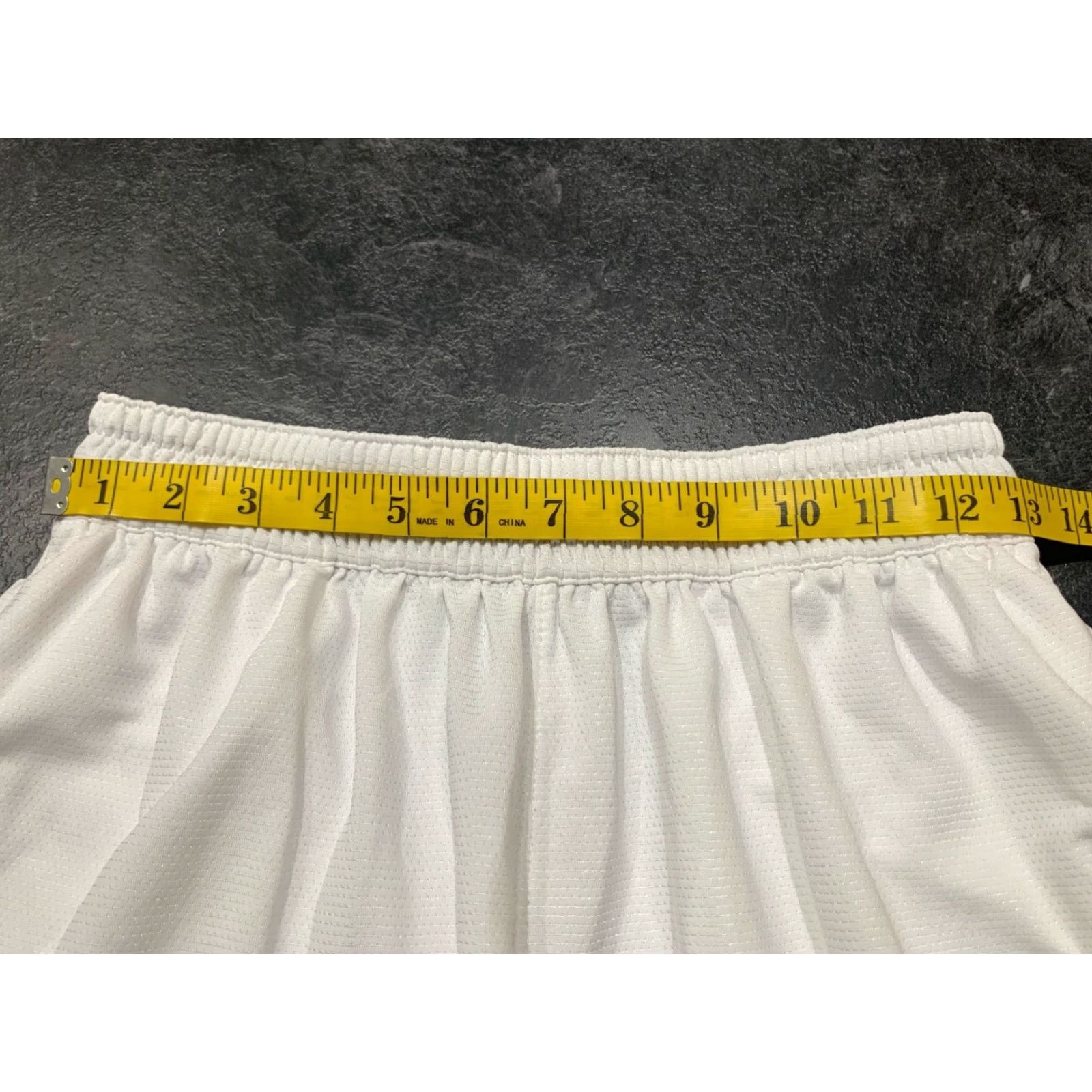 Nike Nike Basketball Shorts White Medium Mens Reversible Athletic Size US 31 - 4 Thumbnail