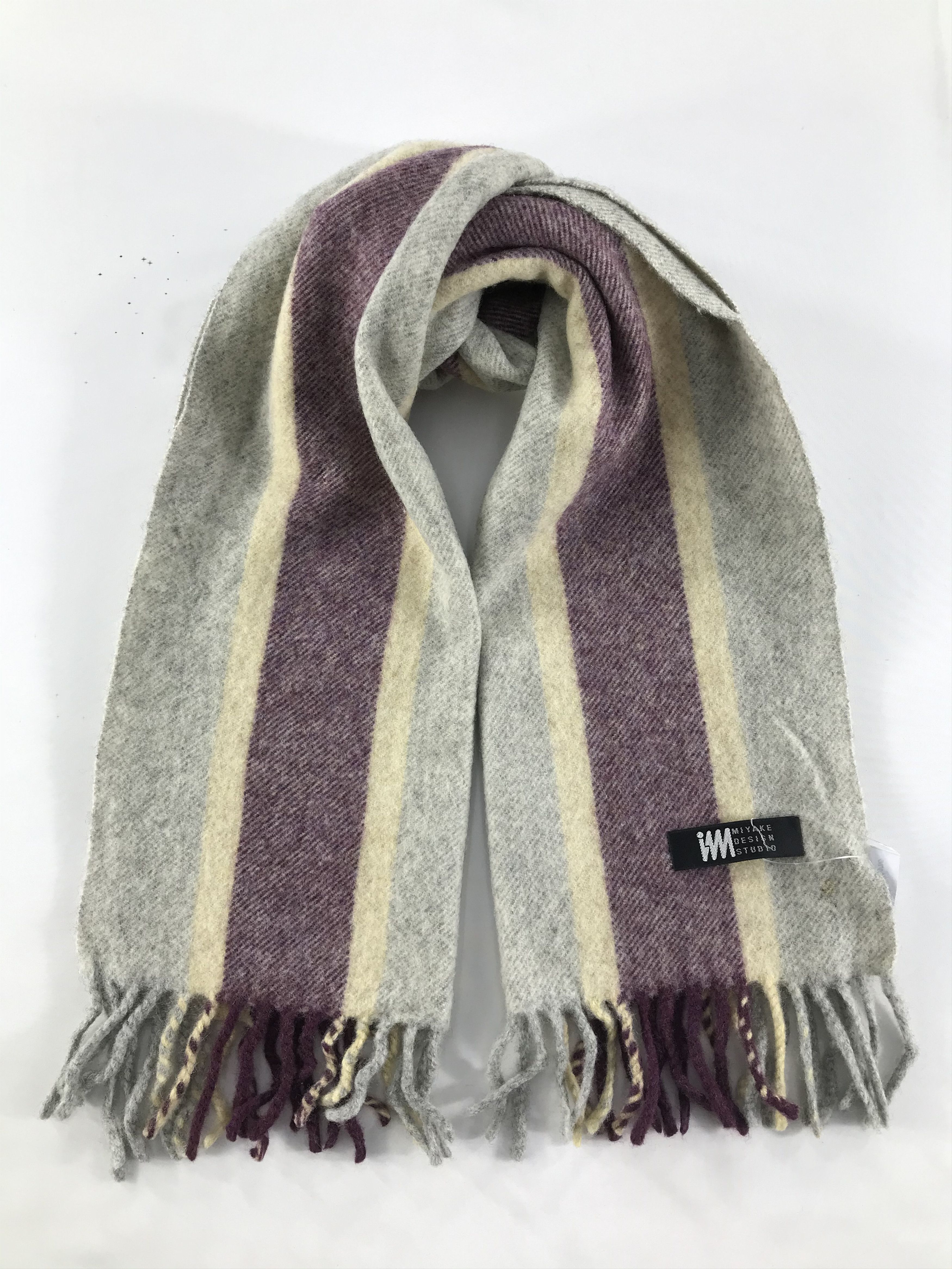 Issey Miyake Vintage Issey Miyake Scarf/Muffler/Neckwear MF883 Size ONE SIZE - 1 Thumbnail