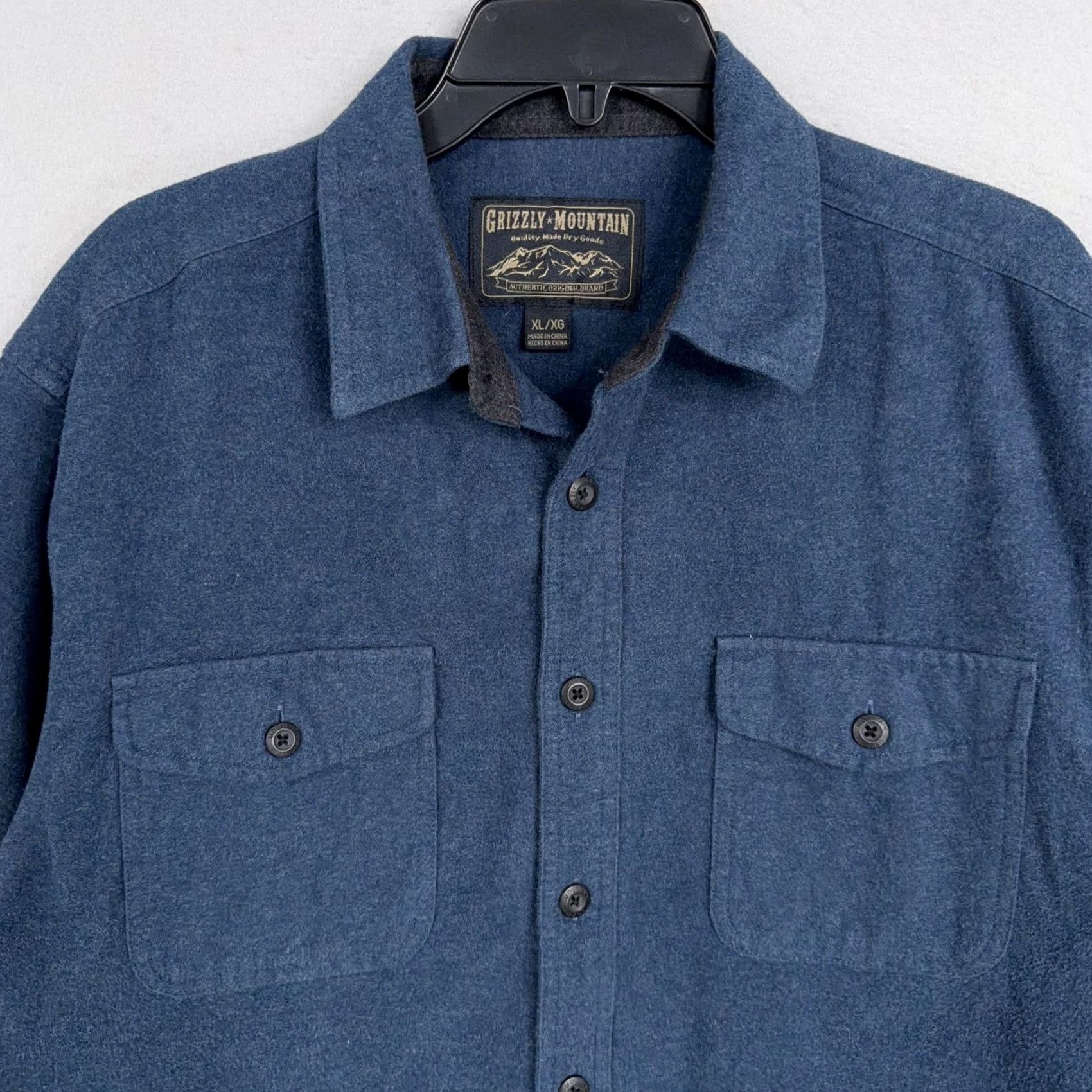Vintage Grizzly Mountain Shirt Mens XL Blue Flannel Long Sleeve Button Front Outdoor Size US XL / EU 56 / 4 - 2 Thumbnail
