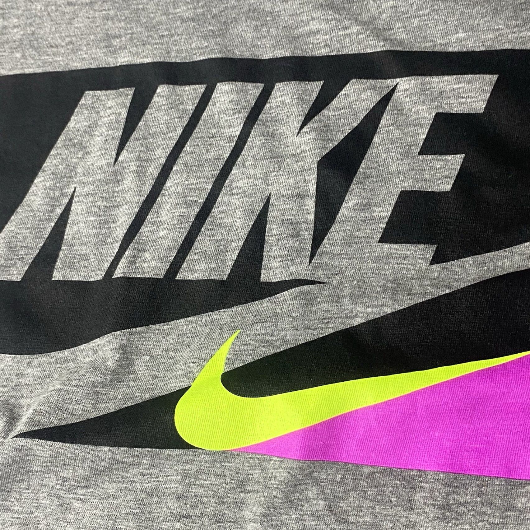 Nike Vtg Nike T Shirt Retro Colored Graphic Y2K 90s Style Small S Size US M / EU 48-50 / 2 - 6 Thumbnail