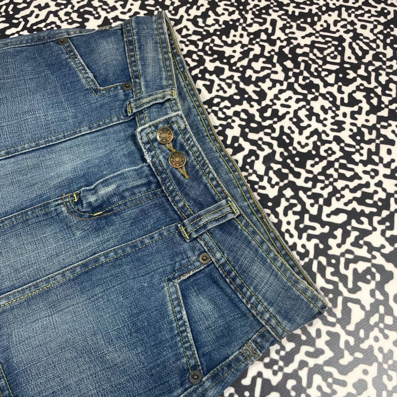 Japanese Brand Vintage Y2K Japanese Style Carpenter Denim Mini Skirt Size 27" / US 4 / IT 40 - 8 Thumbnail