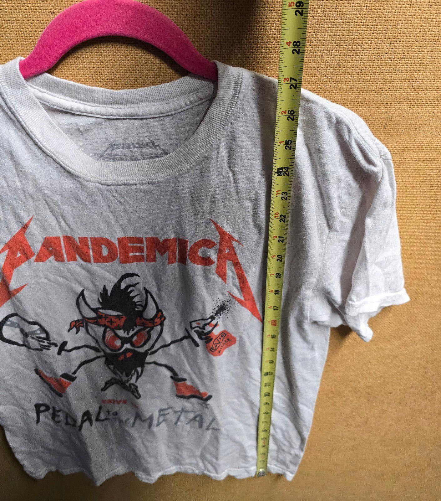 Gildan Metallica Sz M 2020 Drive In Tour Blackened News Pandemica Size US M / EU 48-50 / 2 - 6 Thumbnail