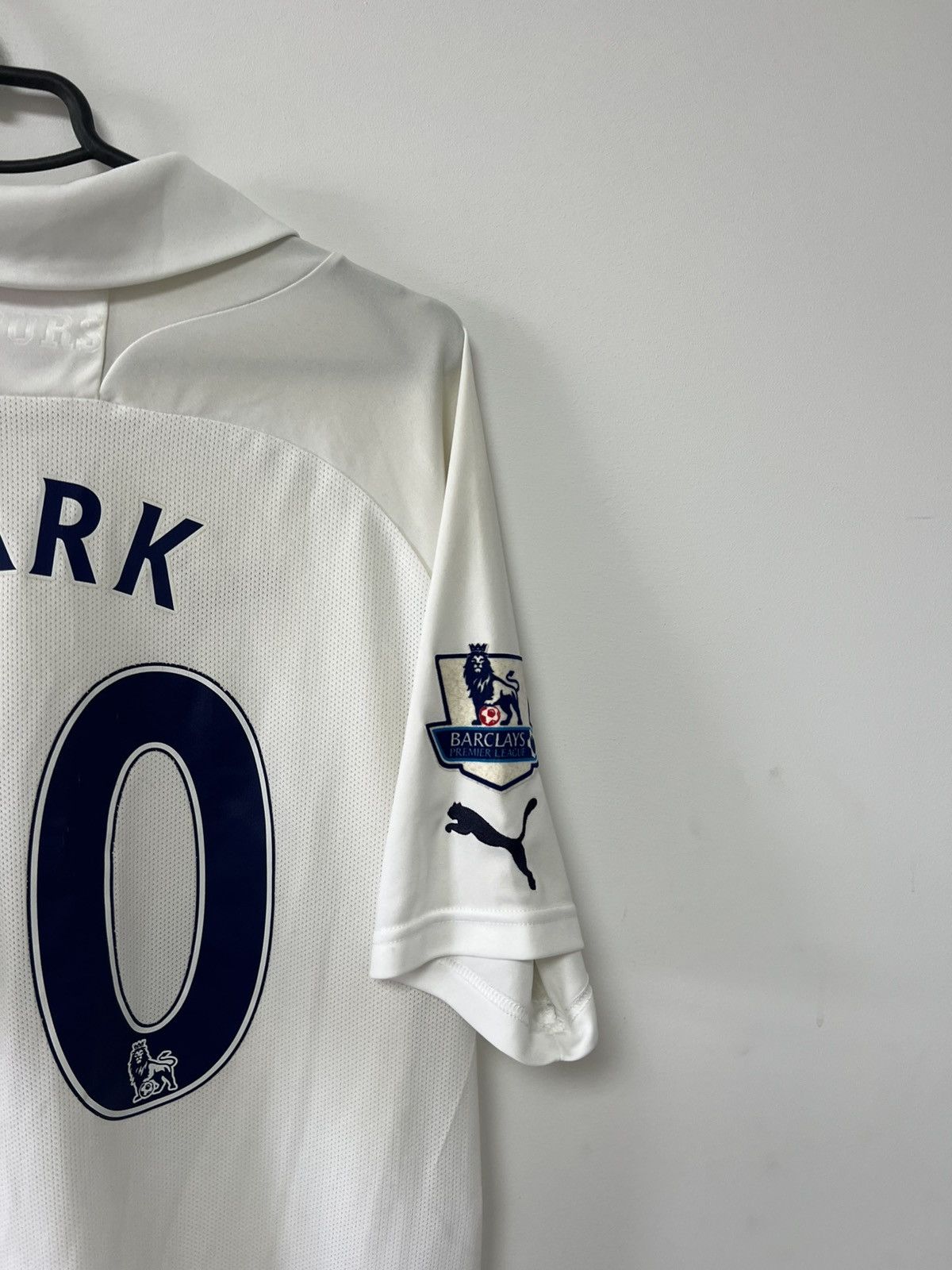 Puma Tottenham Hotspur 2011/12 Home Football Shirt Jersey Puma XL Size US XL / EU 56 / 4 - 22 Thumbnail