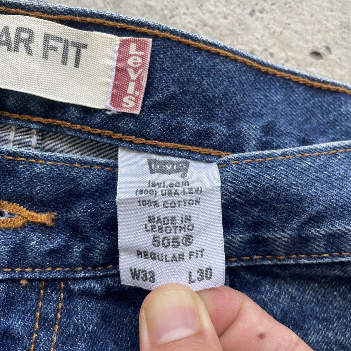 Levi's W32x29 Vintage Levi’s 505 THRASHED Jeans Pants Denim Size US 32 / EU 48 - 8 Thumbnail