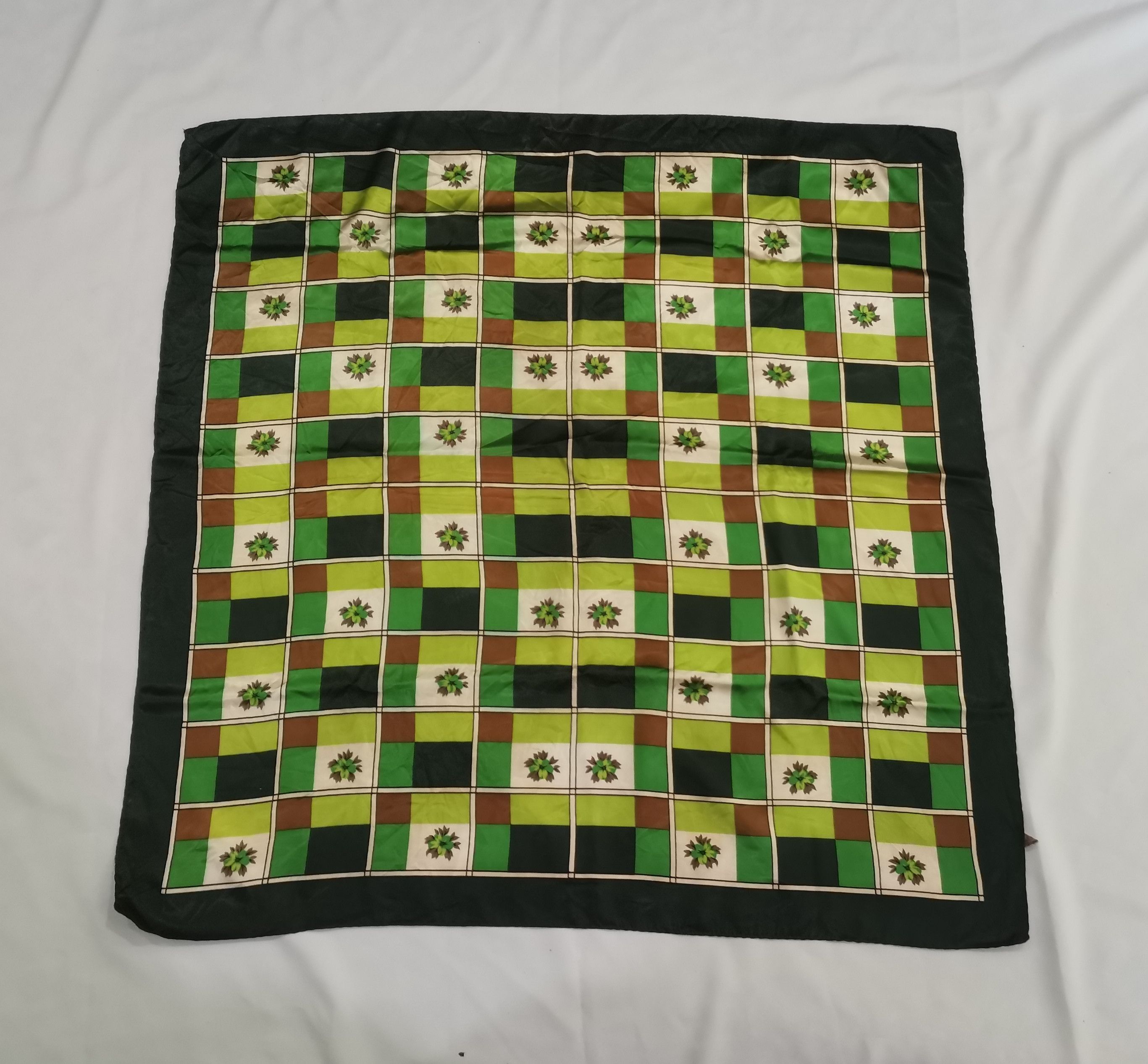 Designer × Vintage Rare vintage luxury scarves nice design Size ONE SIZE - 1 Thumbnail
