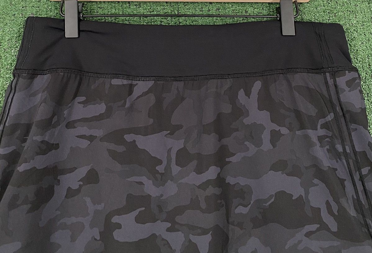 Lululemon Lululemon Pace Rival Black Grey Camo Skirt built In Shorts Size 32" / US 10 / IT 46 - 2 Thumbnail