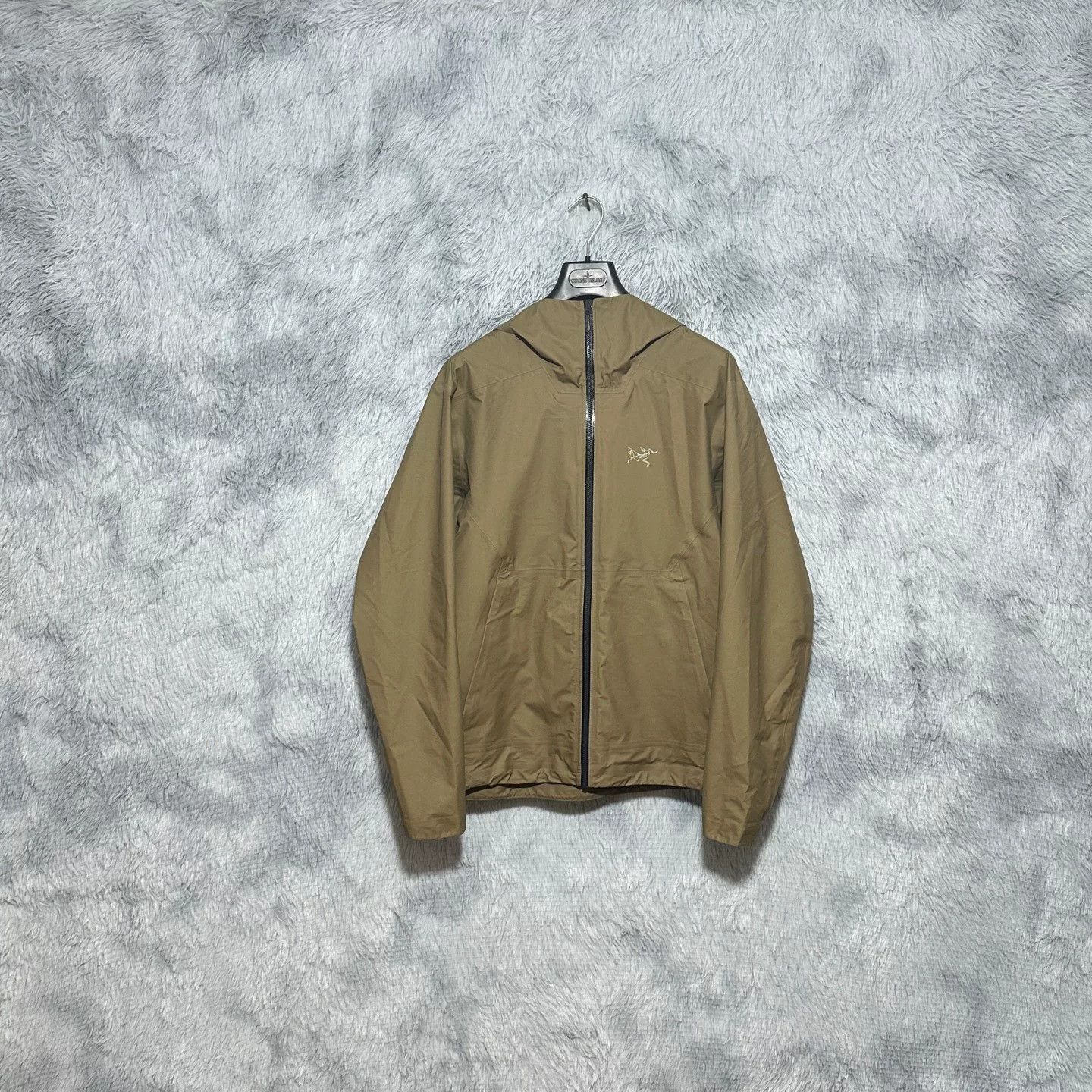 Arc'teryx lightweight arcteryx ralle jacket in brown Size US M / EU 48-50 / 2 - 1 Thumbnail