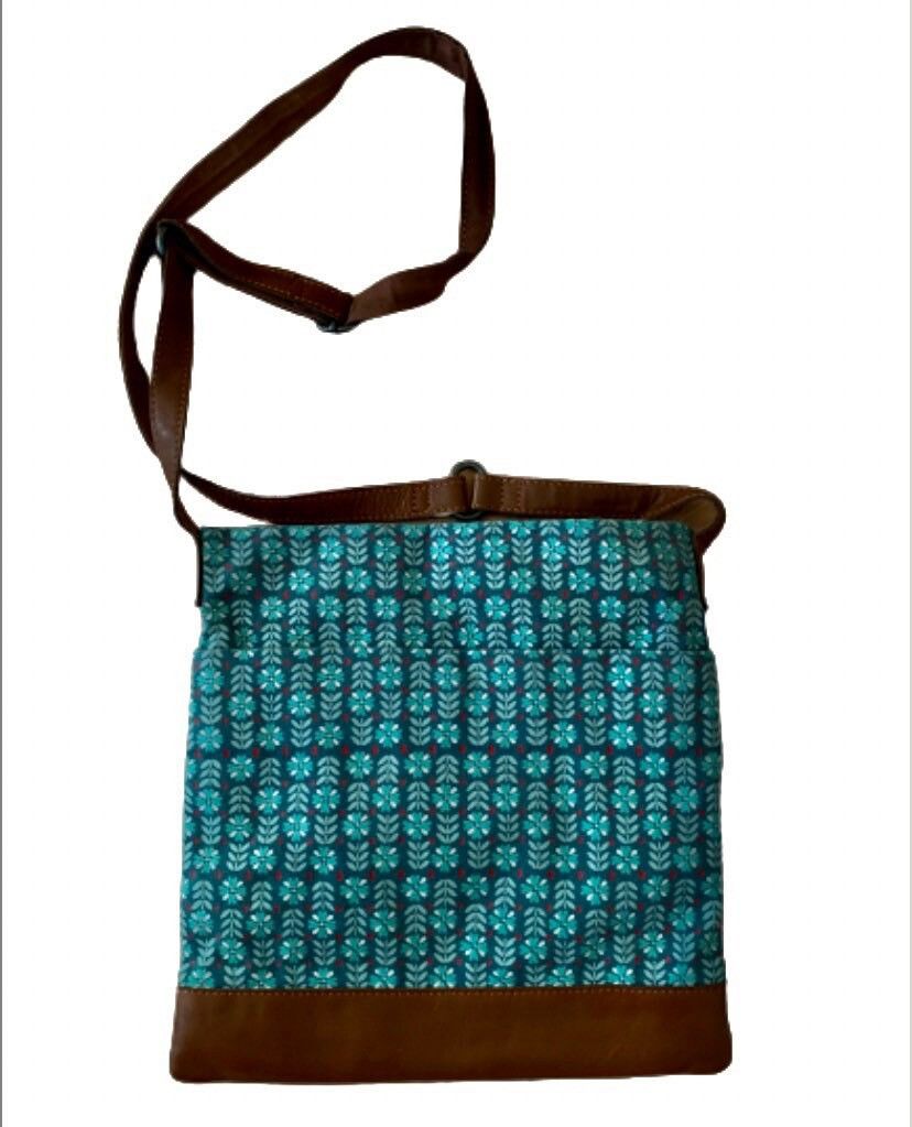 Designer × Vintage White Stuff Genuine leather and turquoise crossbody bag Size ONE SIZE - 5 Thumbnail