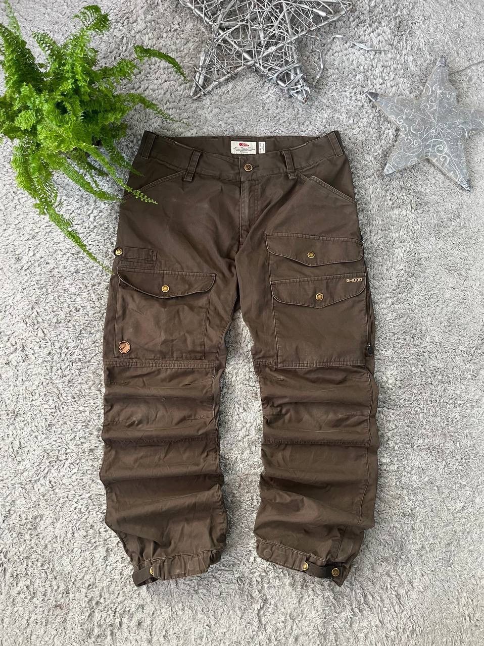 Fjallraven Fjällräven Pants Streetwear Gorpcore Outdoor Rare Logo Size US 32 / EU 48 - 1 Thumbnail