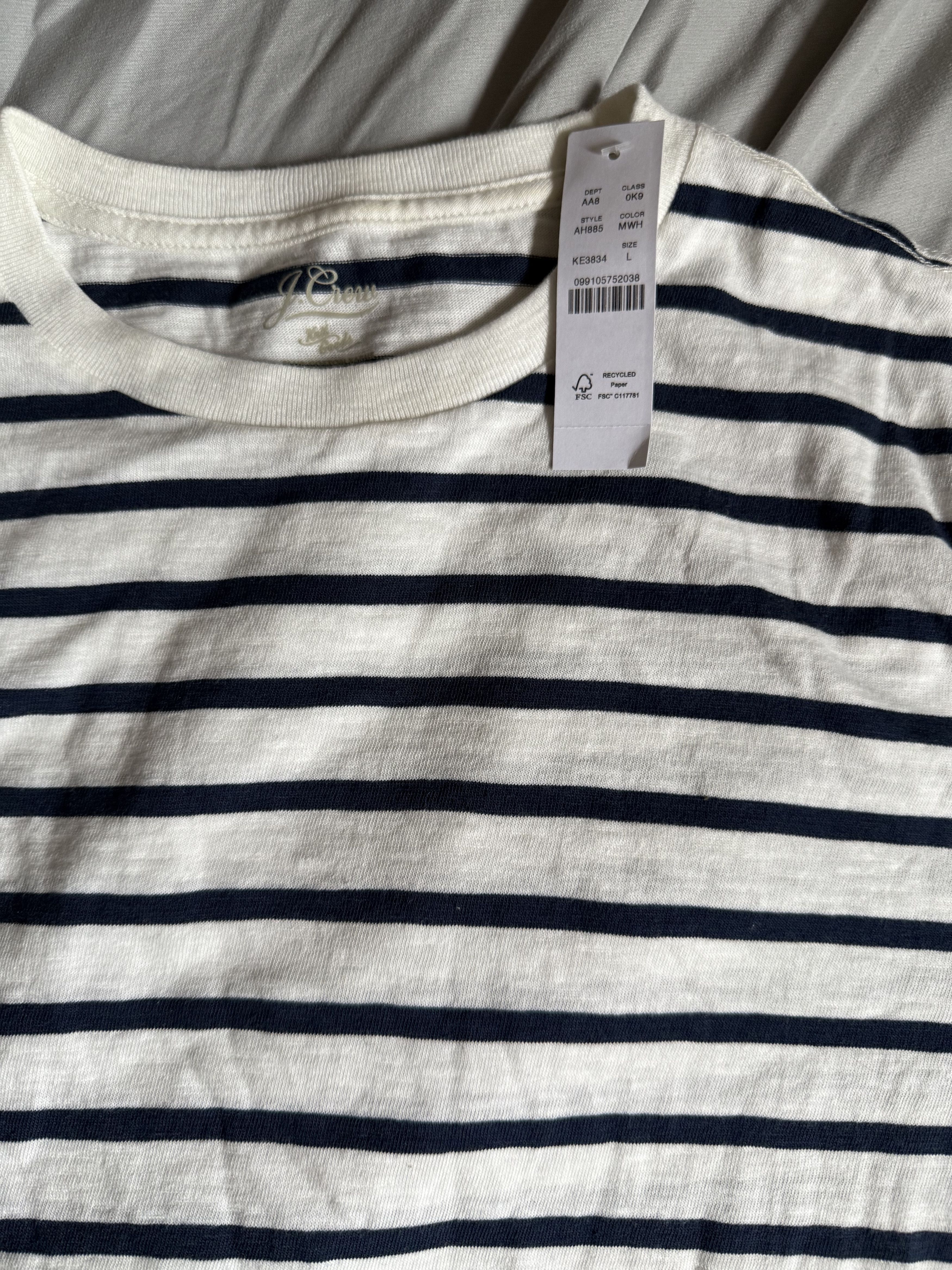 J.Crew J. Crew striped Tee Shirt large $48 Size US M / EU 48-50 / 2 - 2 Thumbnail