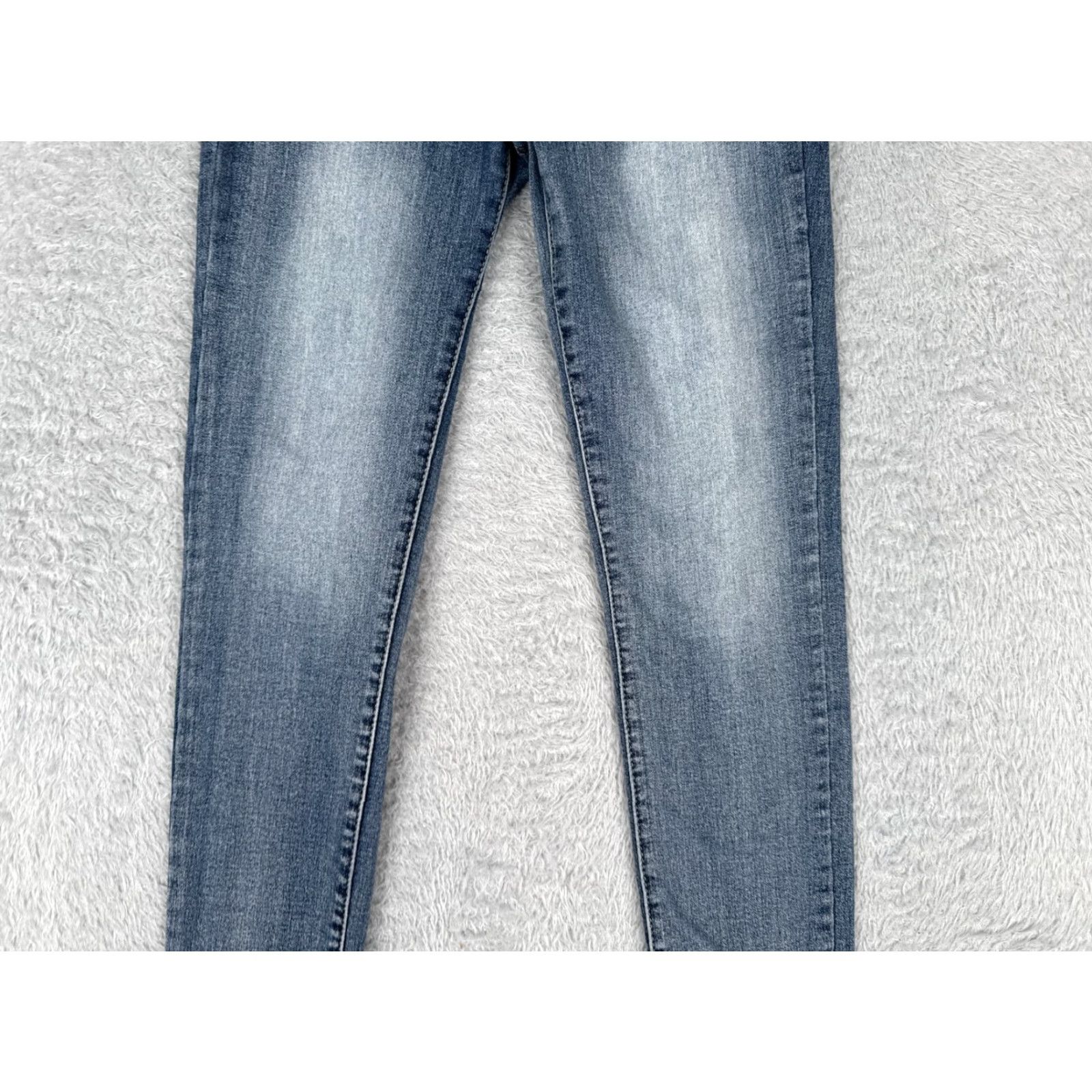 Vintage Wallflower Jeans Womens Skinny Jeans 5 Regular Fit Blue Denim Distressed Mid Rise Cotton Spandex Casual Size 27" / US 4 / IT 40 - 3 Thumbnail