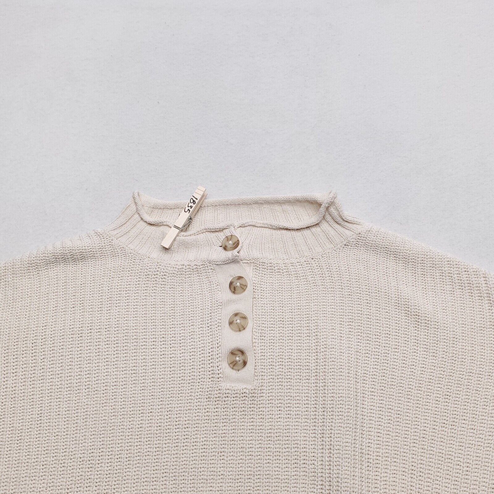 American Eagle Outfitters American Eagle Pullover Cropped Sweater Womens Size S Beige Size S / US 4 / IT 40 - 1 Thumbnail